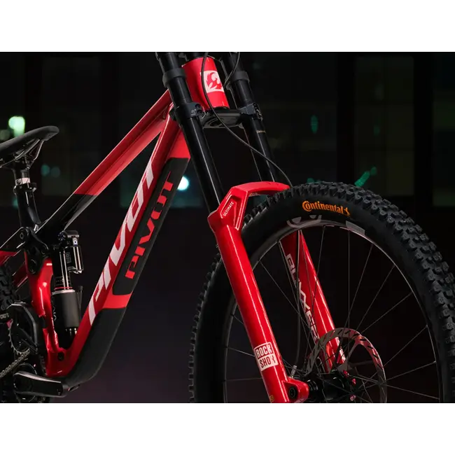 Pivot Bike Phoenix V5 2026 Team XX Special Edition