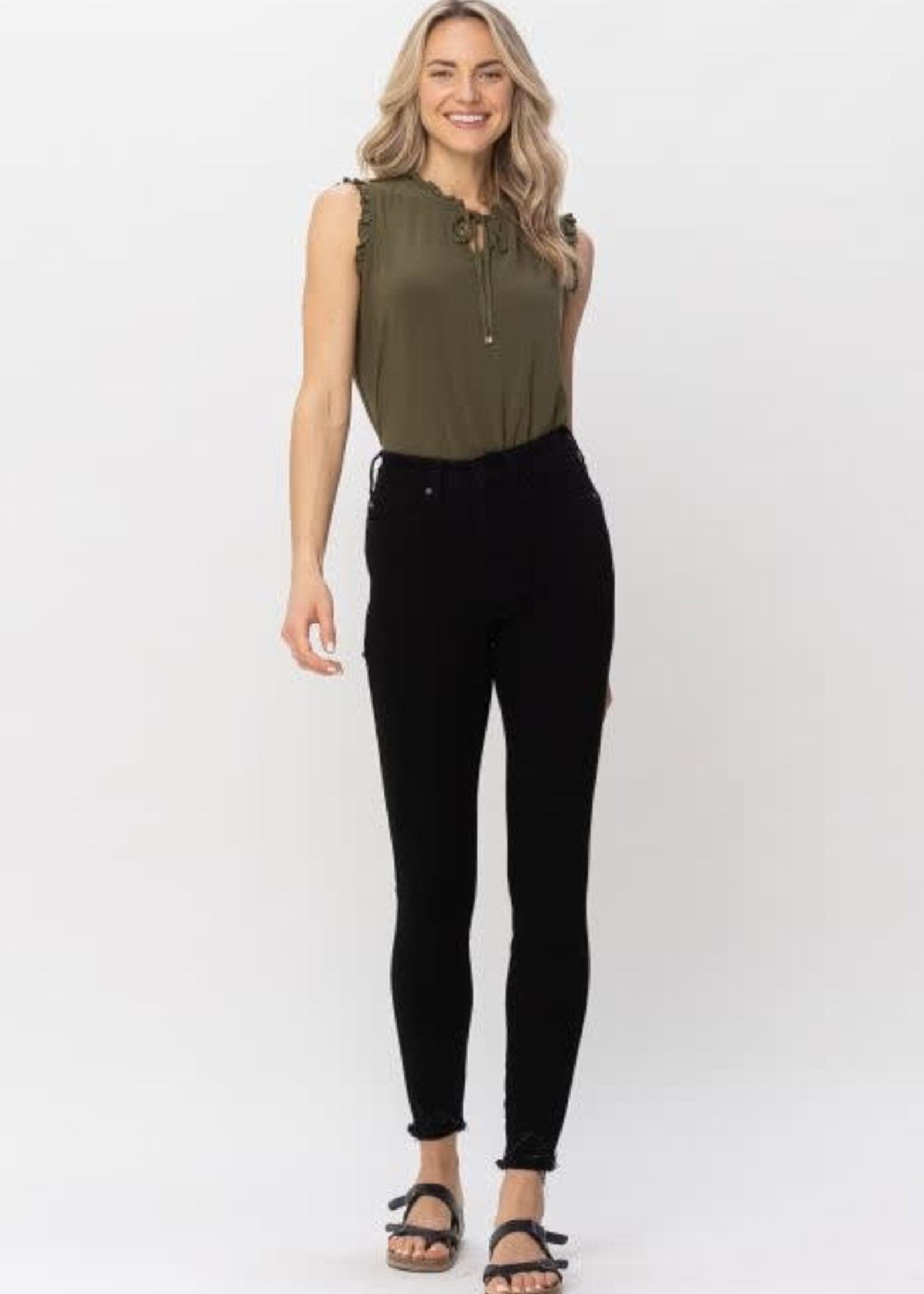 Judy Blue Control top skinny jeans
