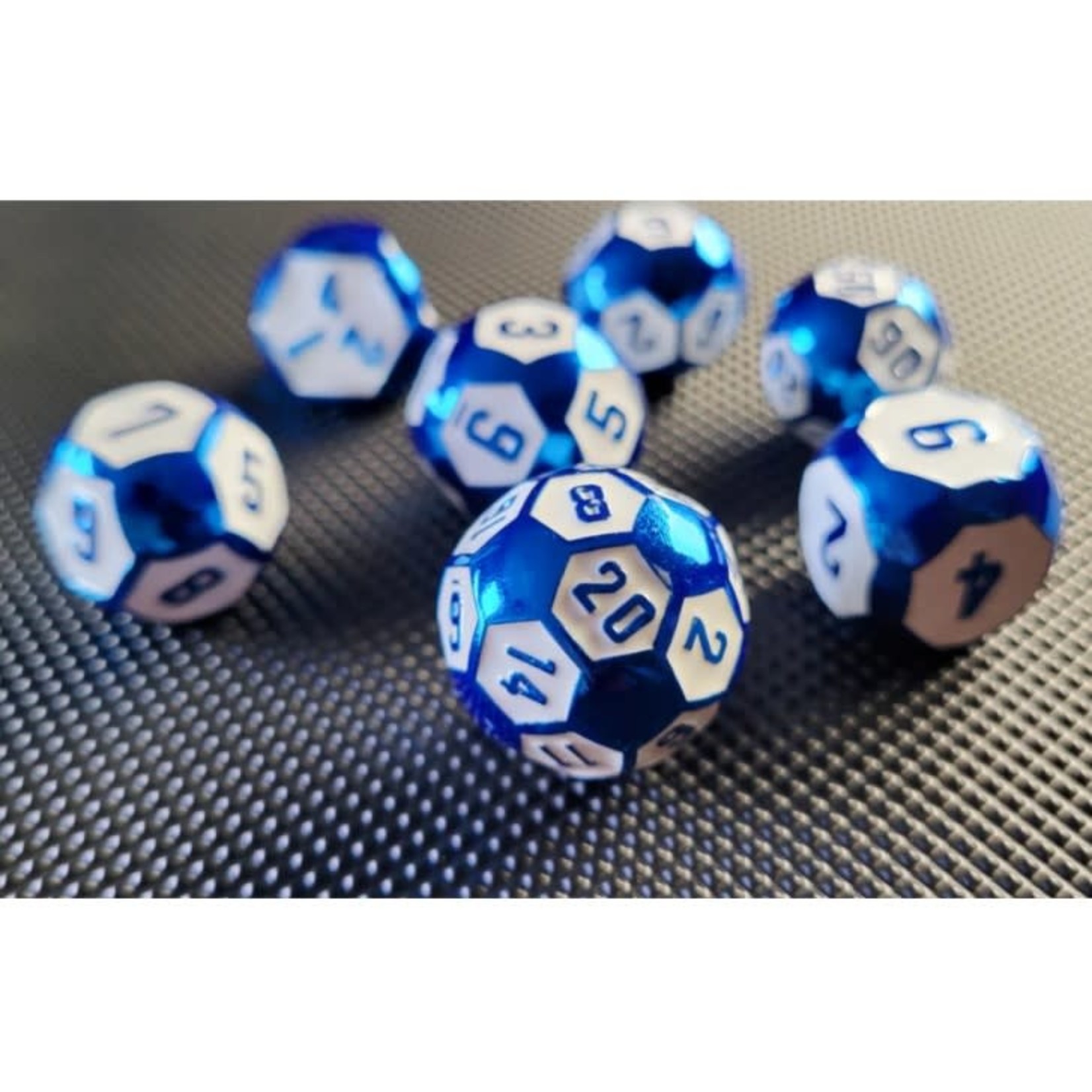 Forged Gaming Set of 7 Metal Dice: Android Core