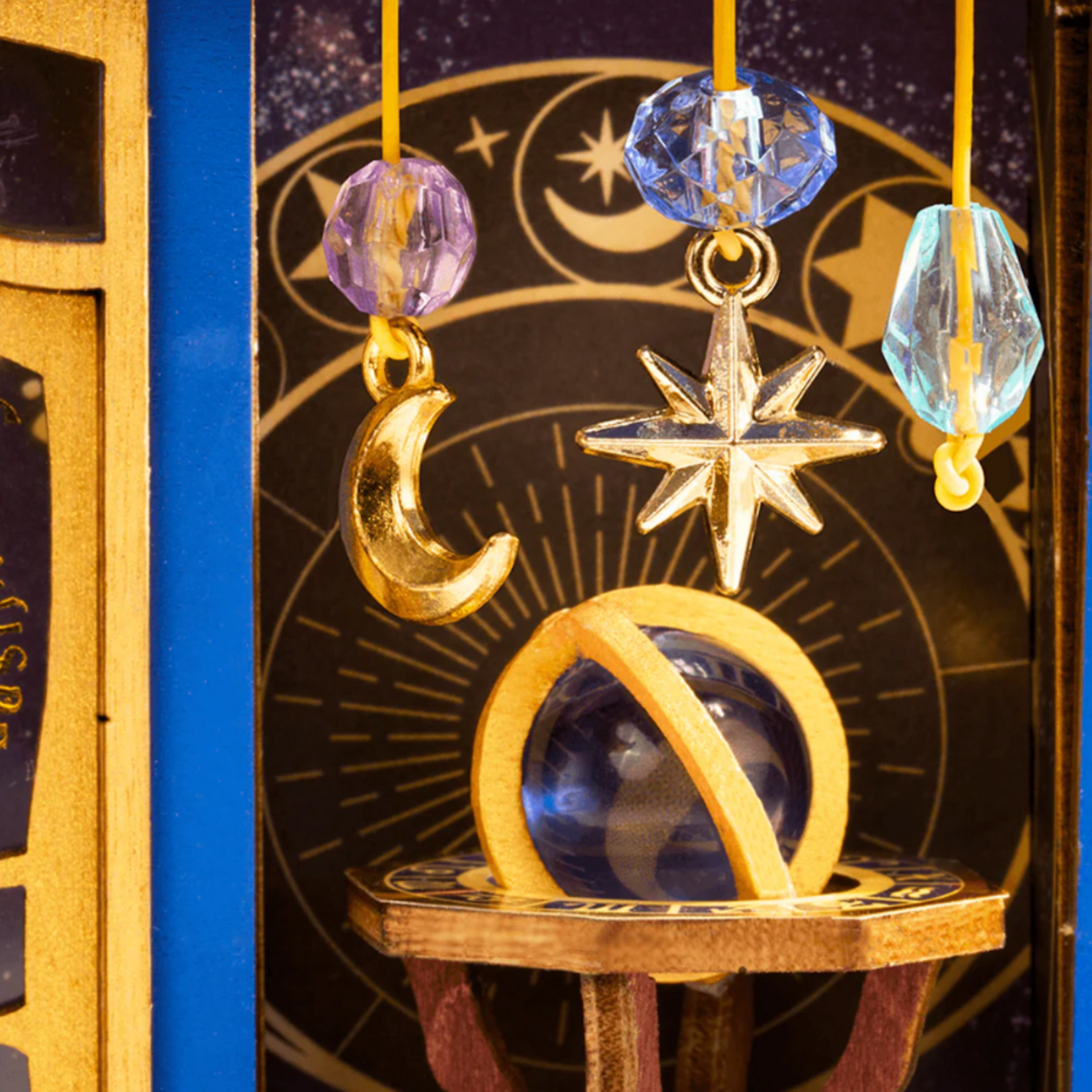 Robotime Rolife: Magic Astronomy Shop Mini Store