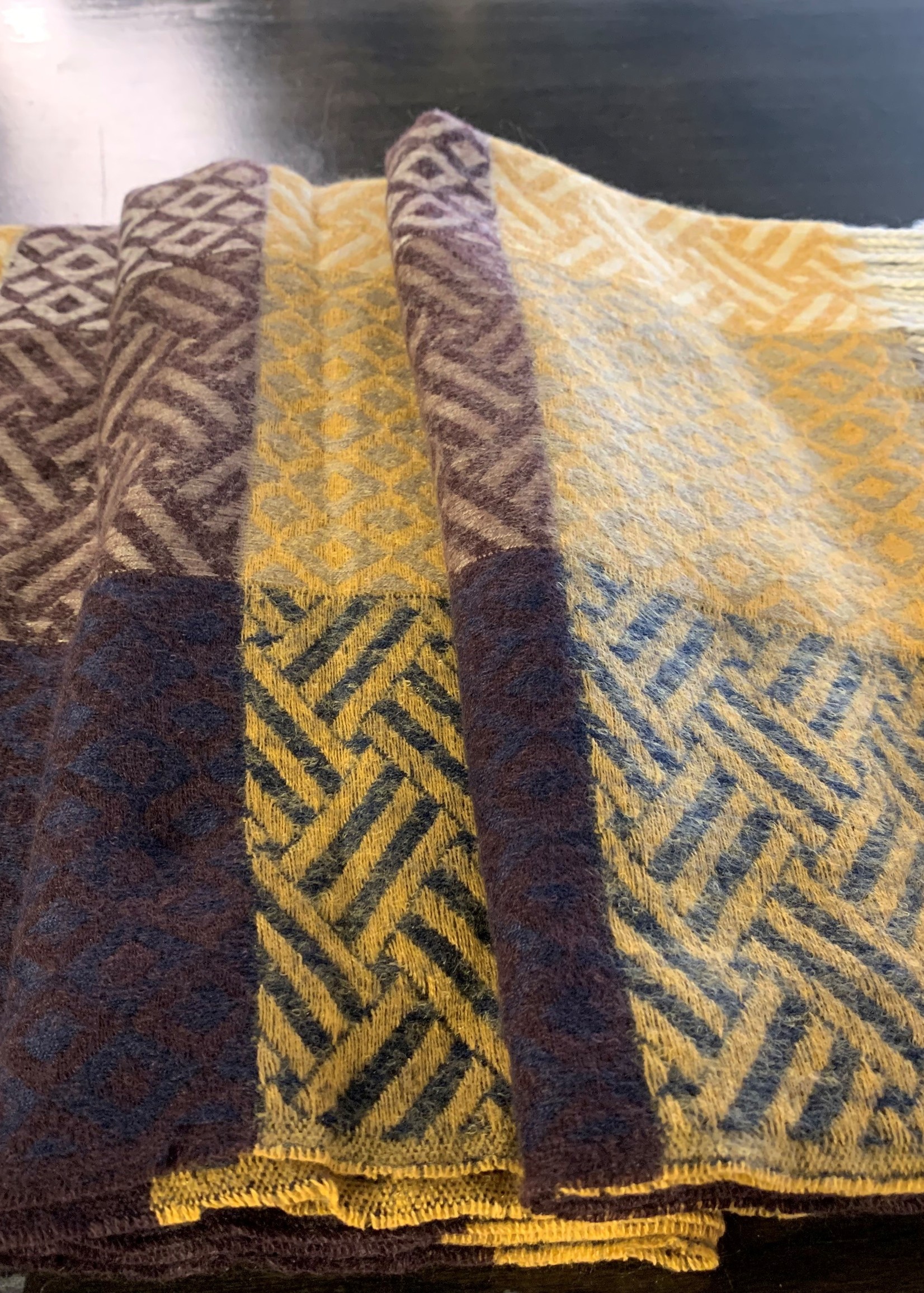 Mode Sabi Long Plaid Scarf * 50%Cashmere&50%Viscose * Purple & Gold