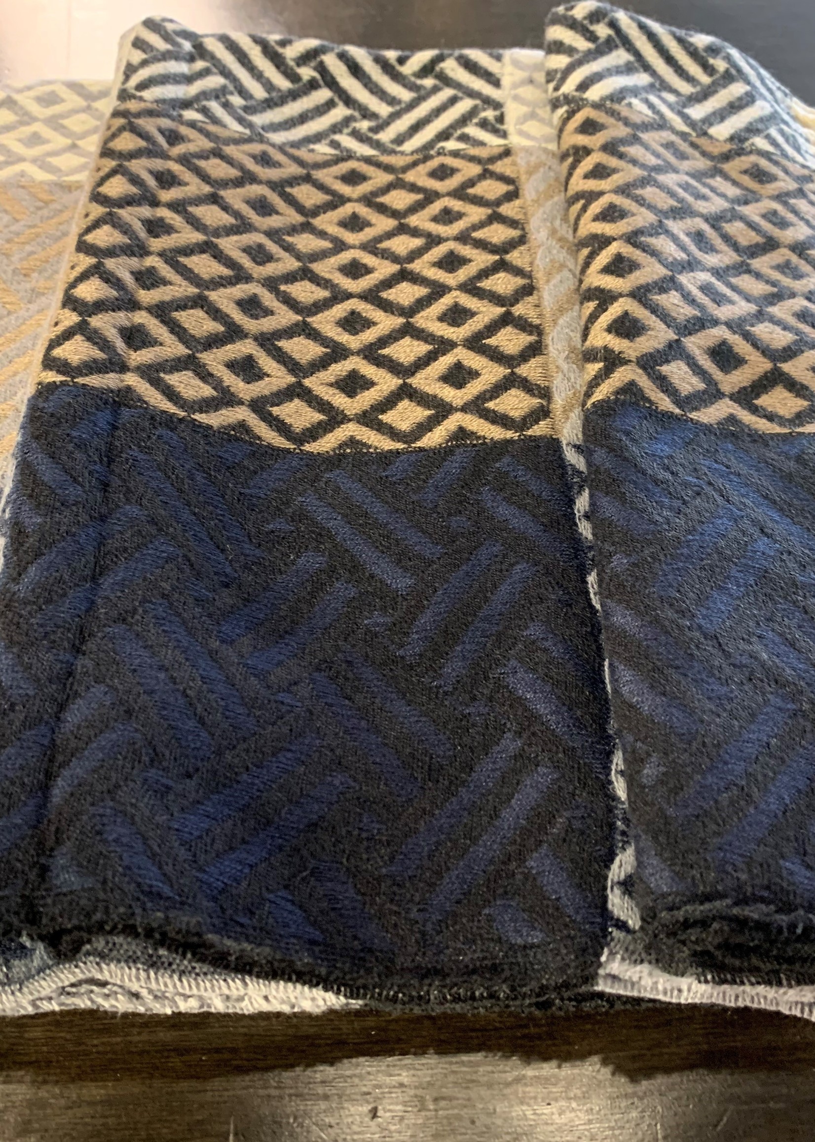 Mode Sabi Long Plaid Scarf * 50%Cashmere&50%Viscose * Black, Gray & Taupe