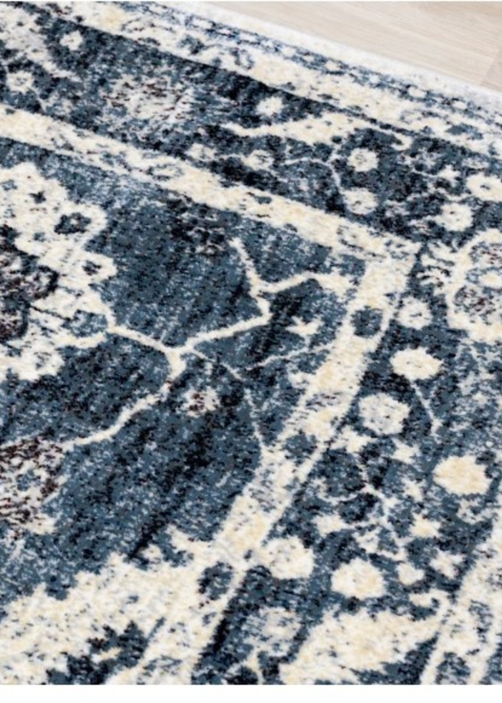 Kalora Sidra Area Carpet * Navy * 5'-1"x7'-7"