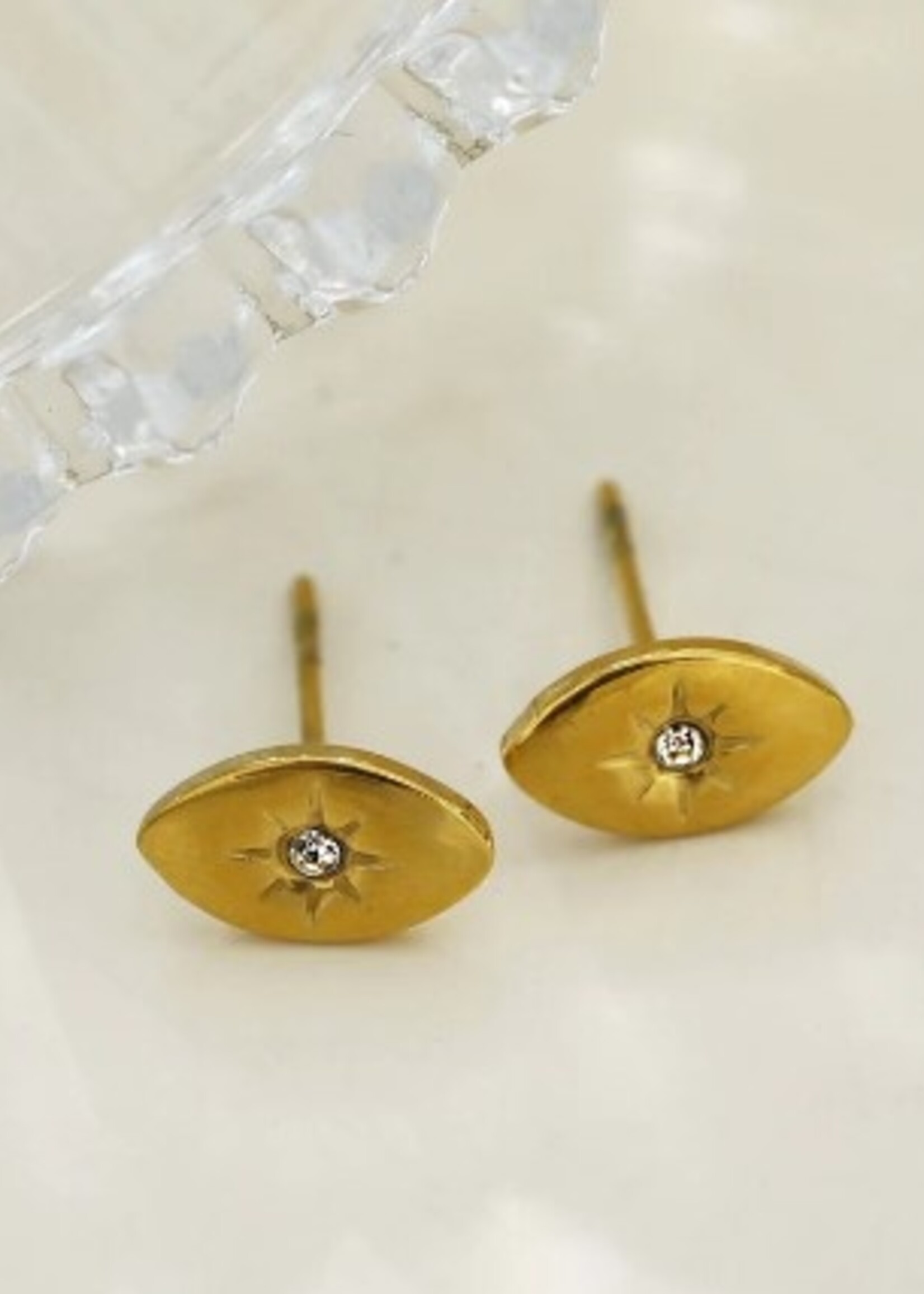 Hackney Nine/Dye Cast Tindra Stud Earrings * Gold