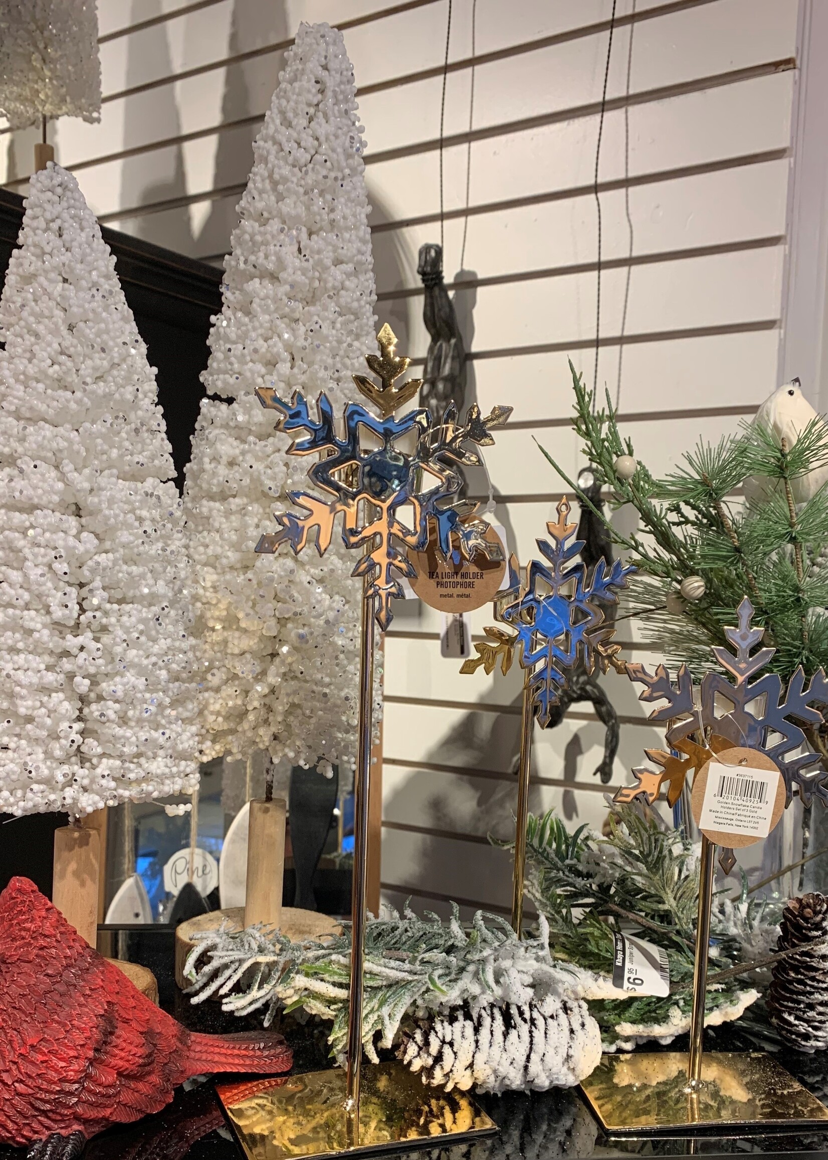 Tri W Imports WREATH