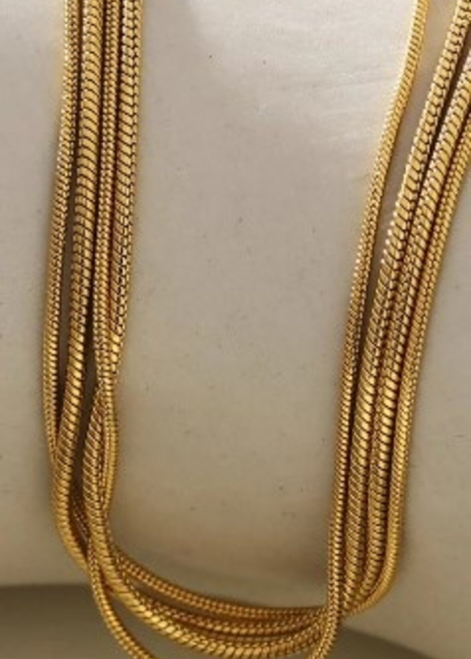 Hackney Nine/Dye Cast Avezzano Necklace * Gold