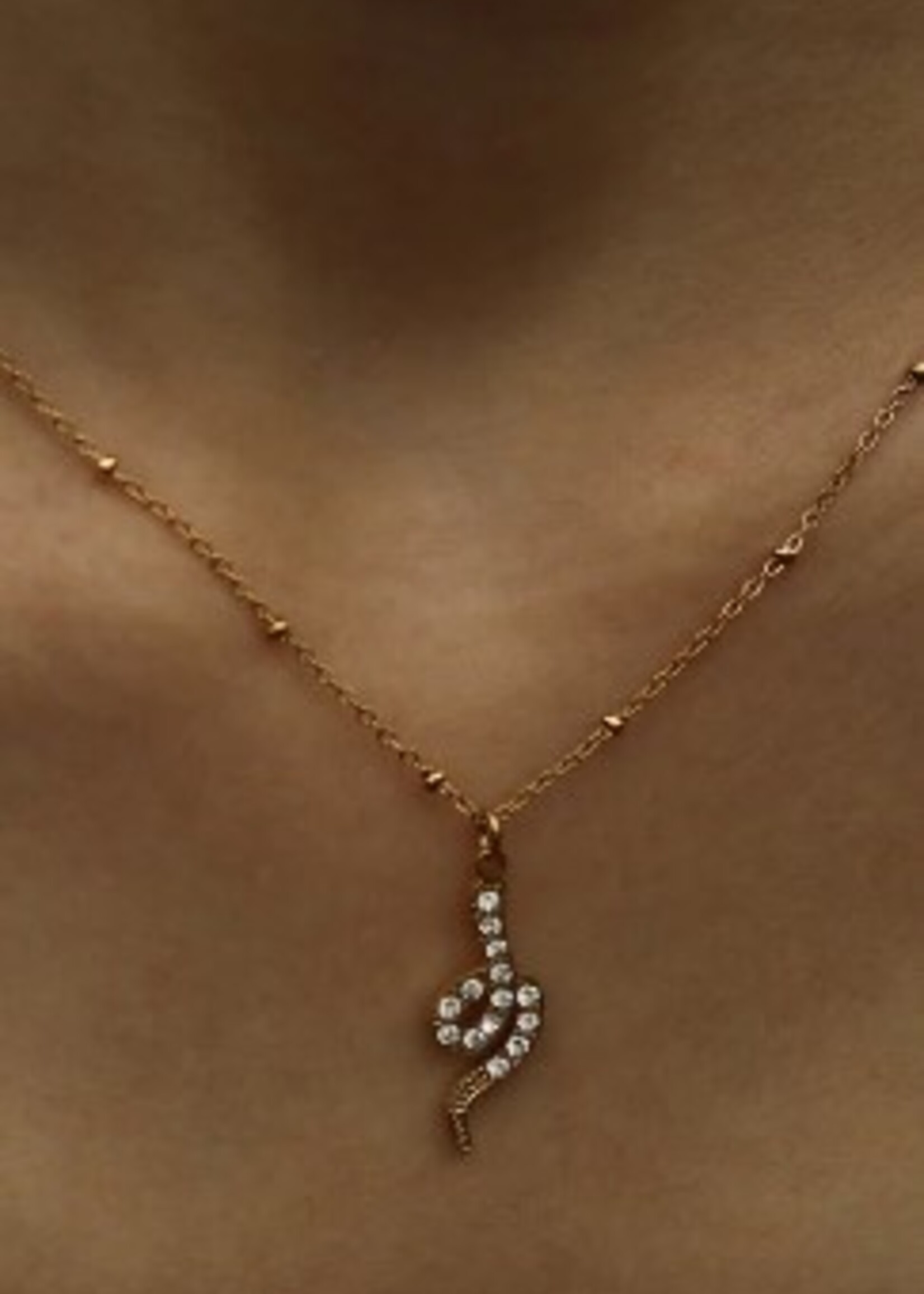 Hackney Nine/Dye Cast Rihanna Chain Necklace with a Pave Zirconia Serpent Pendent * Gold