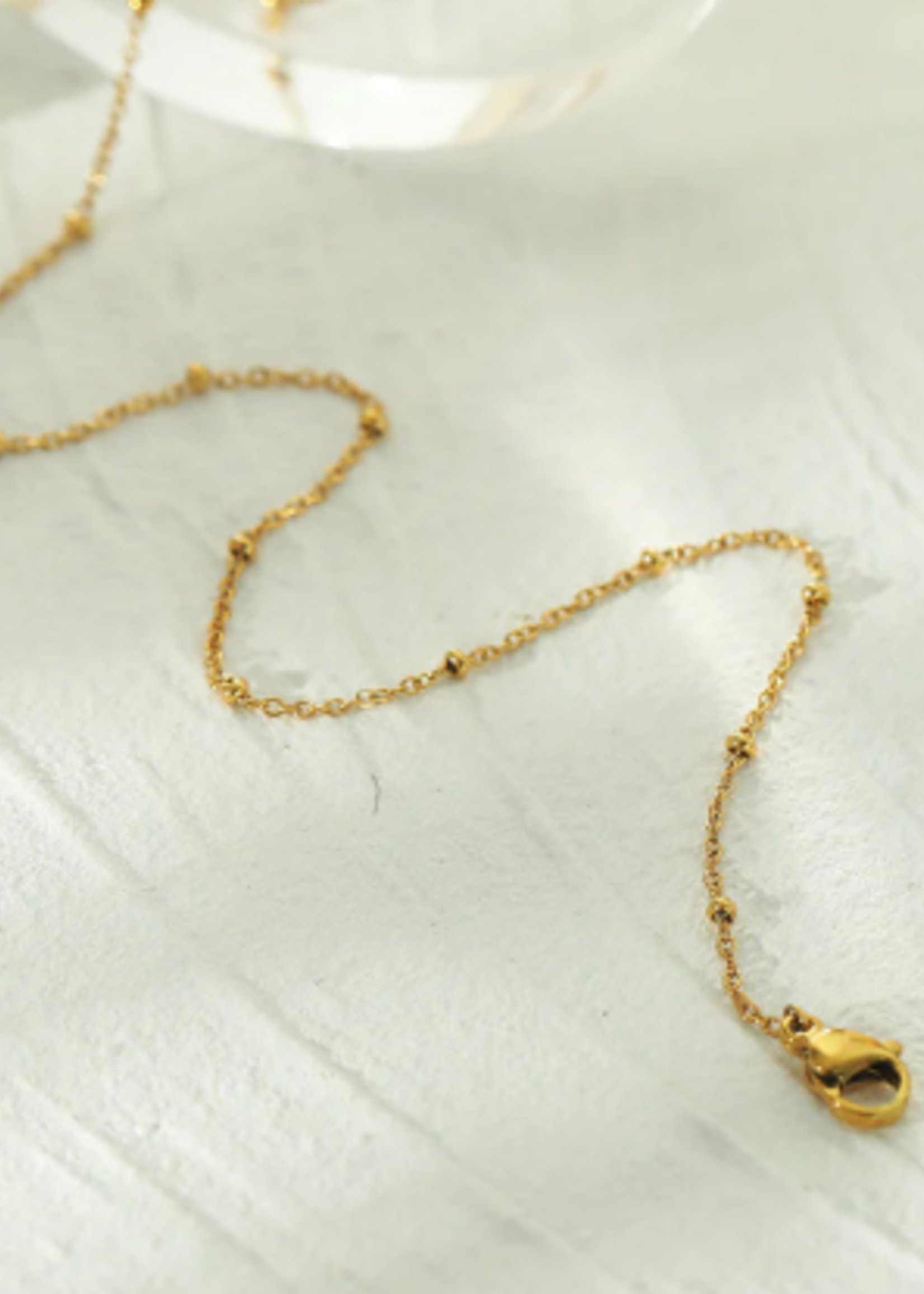Hackney Nine/Dye Cast Avery Gold Chain