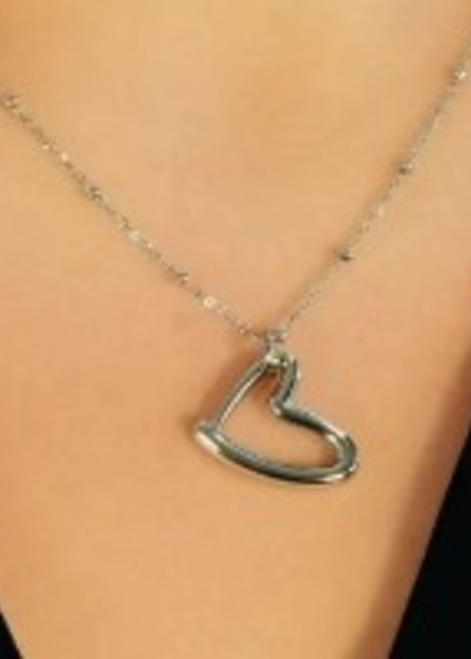 Hackney Nine/Dye Cast Smitten  Necklace * Silver
