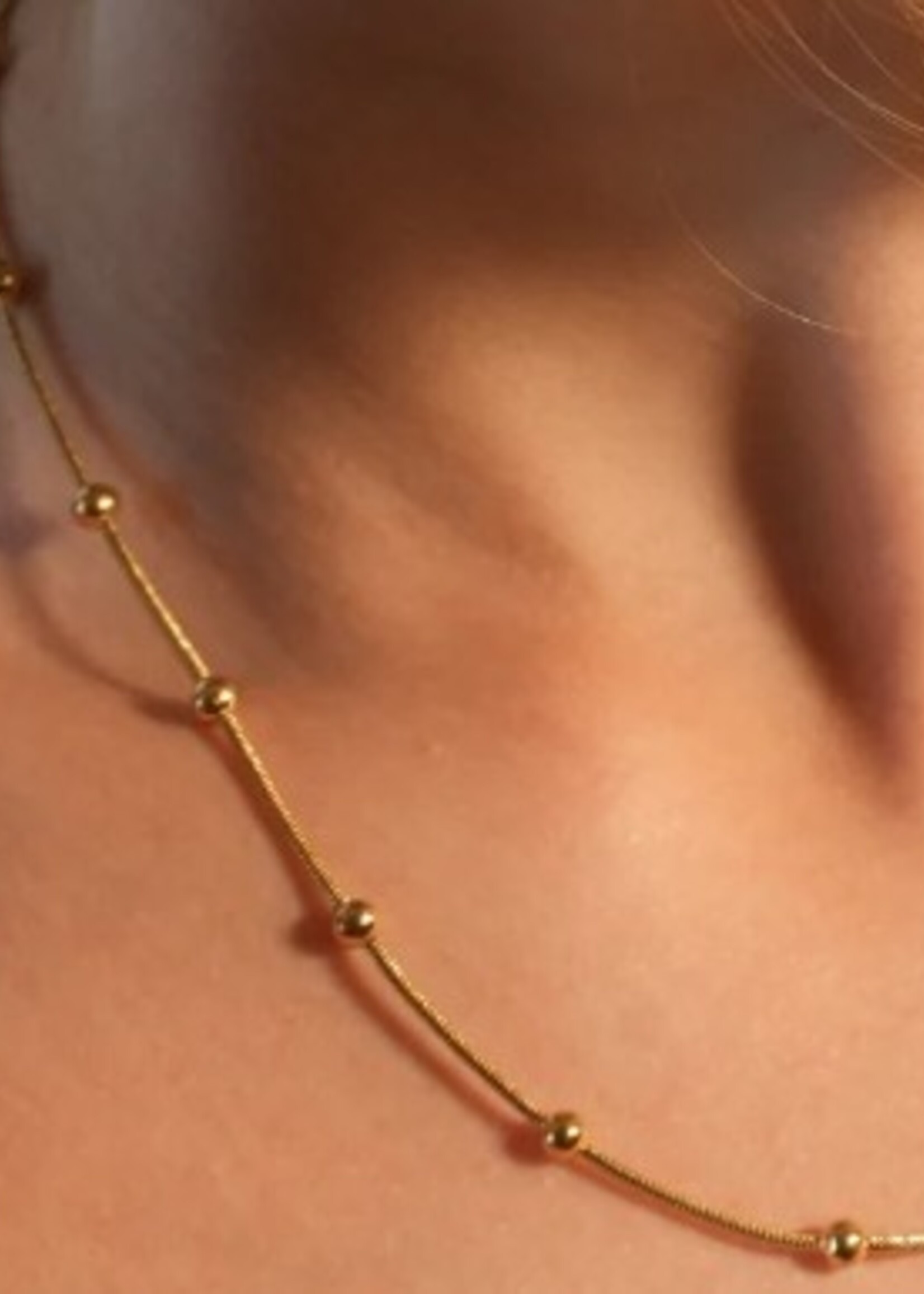Hackney Nine/Dye Cast Makaria Necklace * Gold