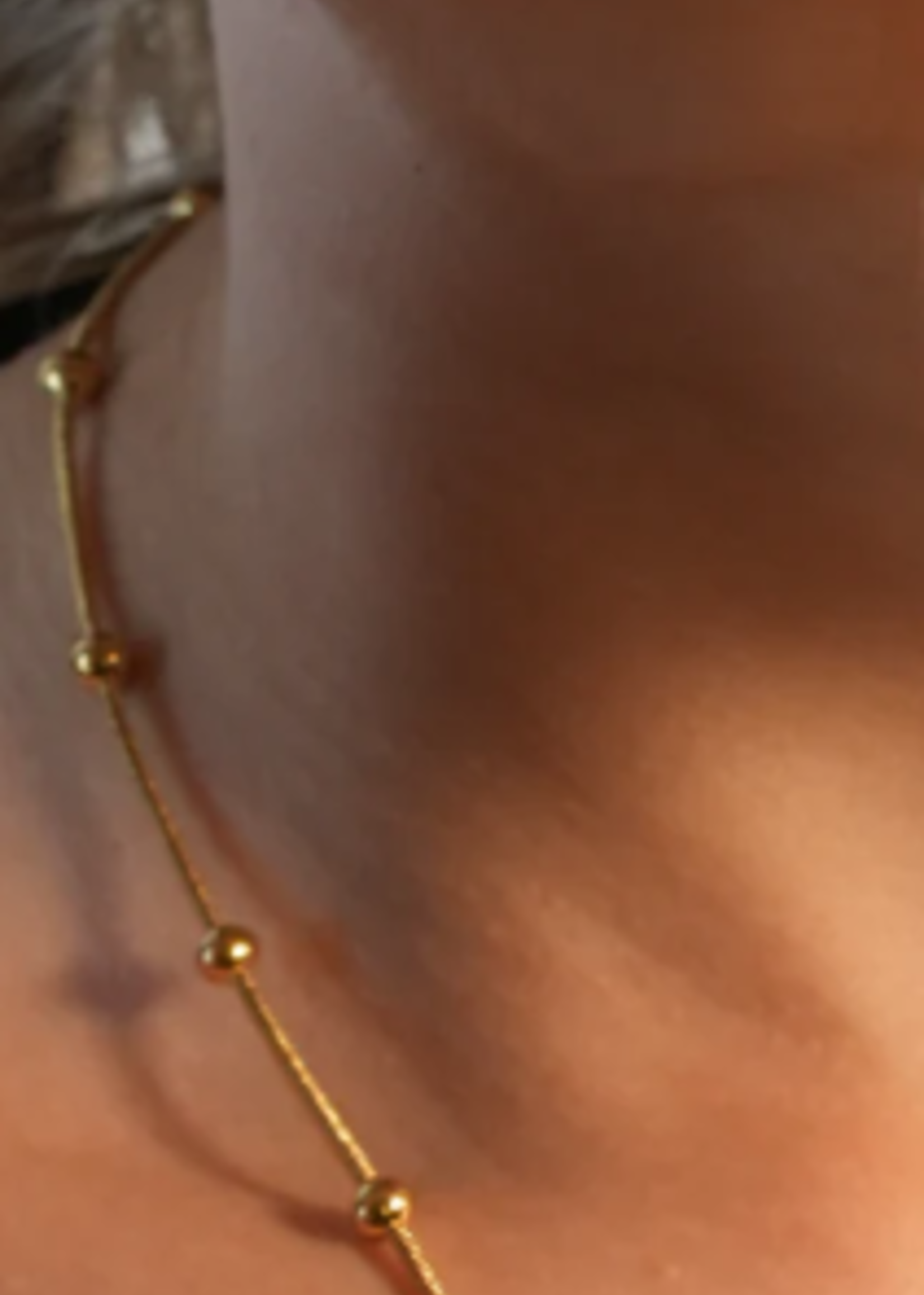 Hackney Nine/Dye Cast Makaria Necklace * Gold