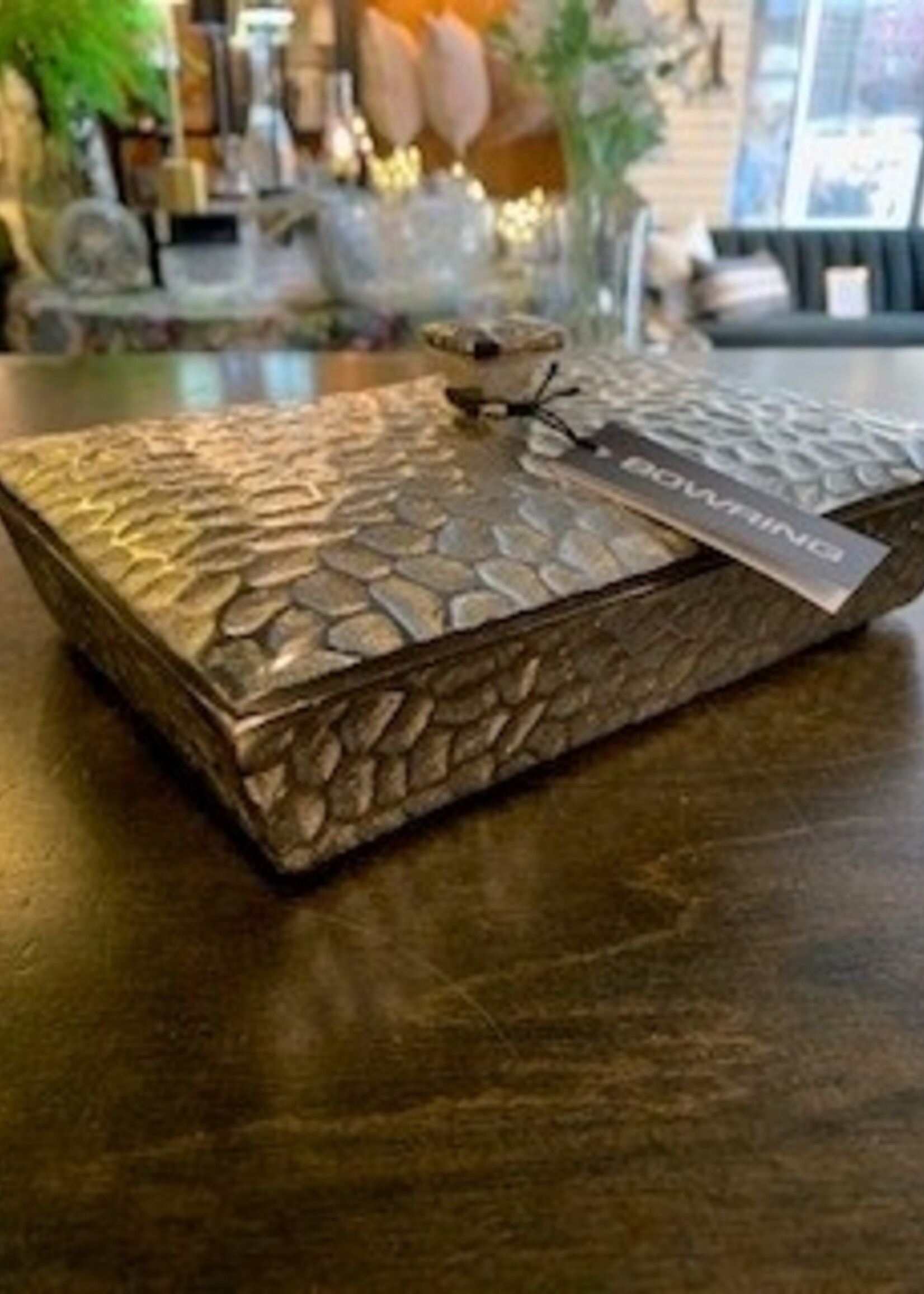 Bowring Regina Box