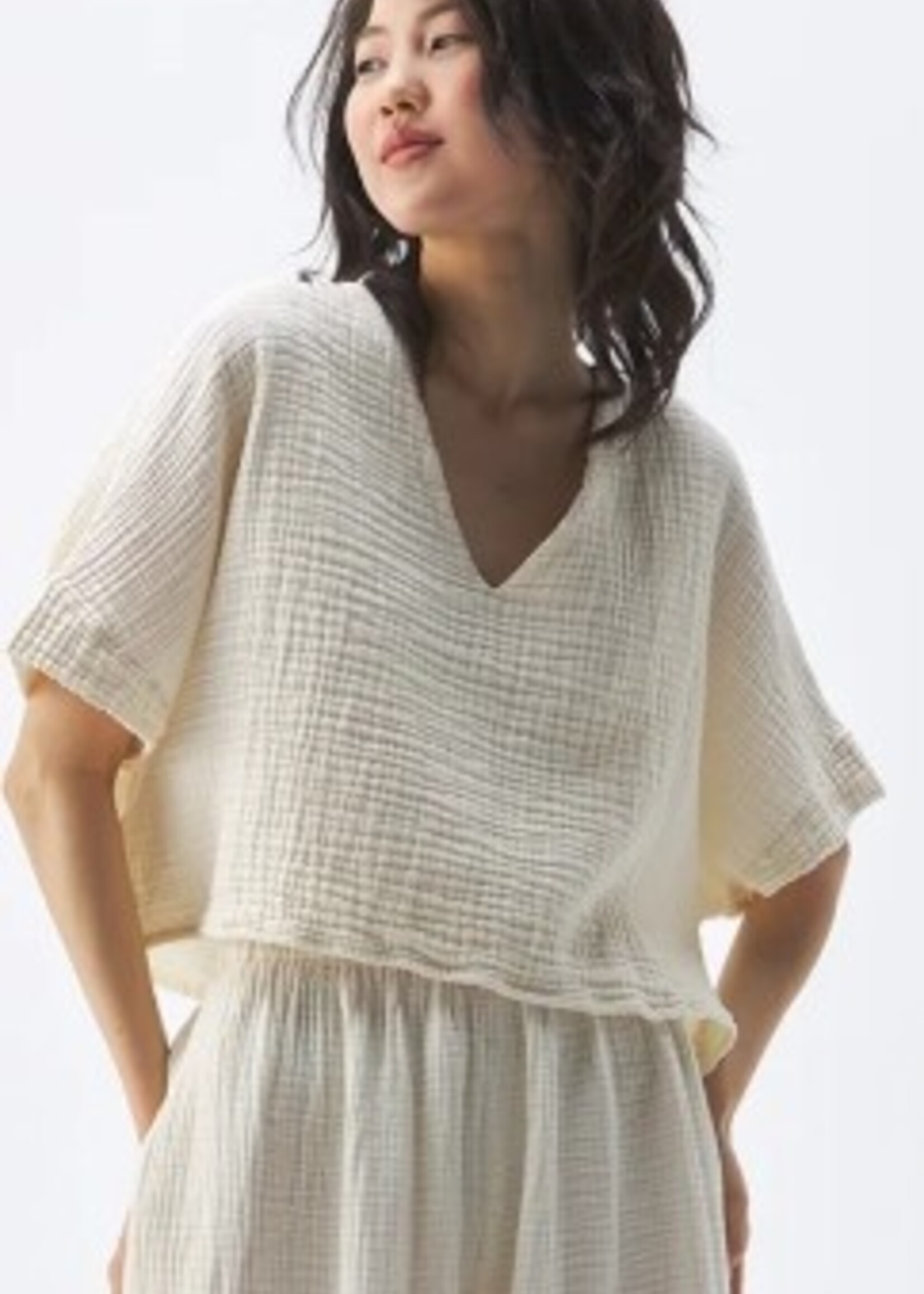 Pokoloko Crinkle Crop Top * Cream * Over Sized