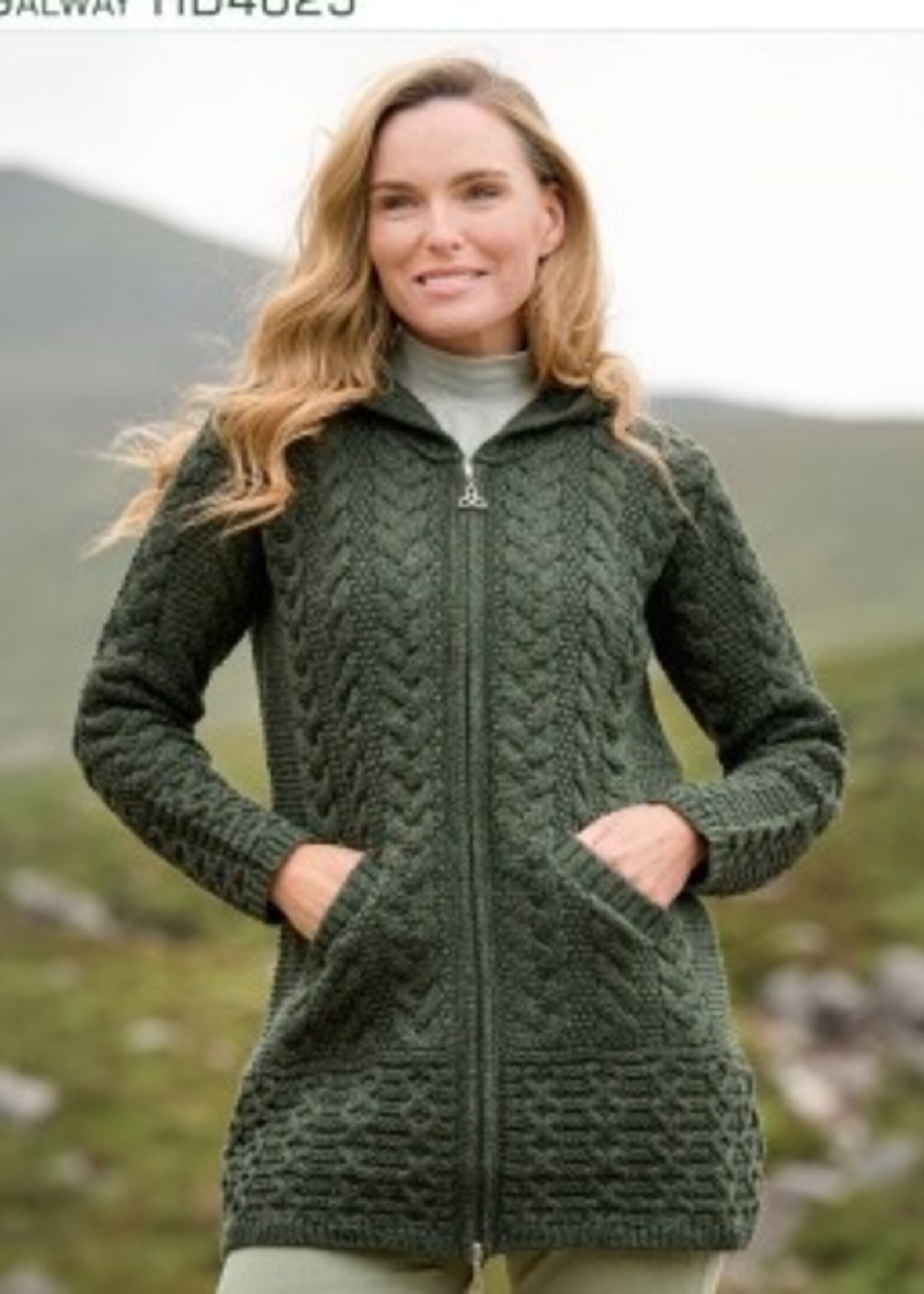 British & Irish Imports Irish Wool Sweater * Galway * Navy * Small