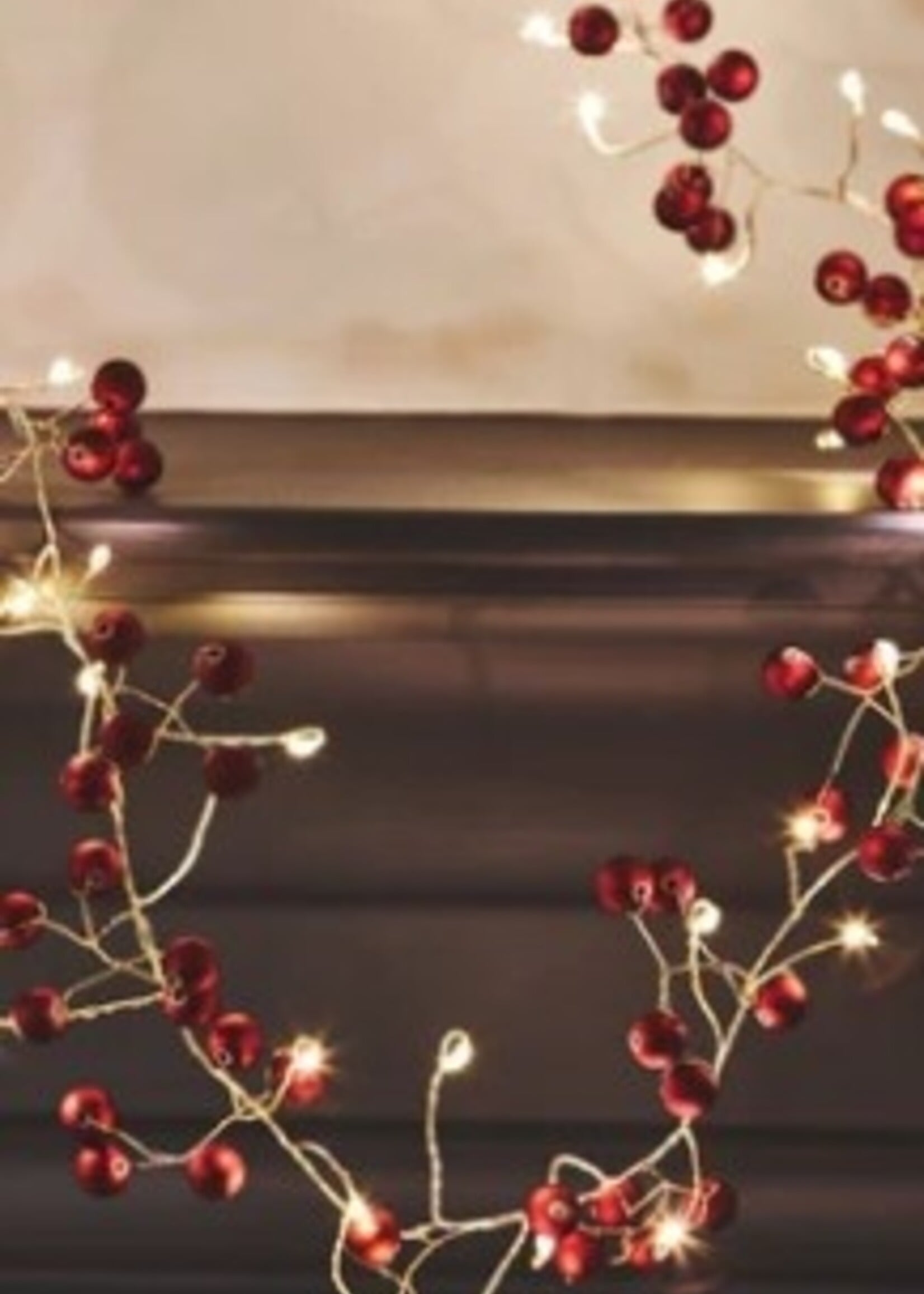 Lumina of London Red Berry Lights * Battery * 72 Warm White Lights * 6'