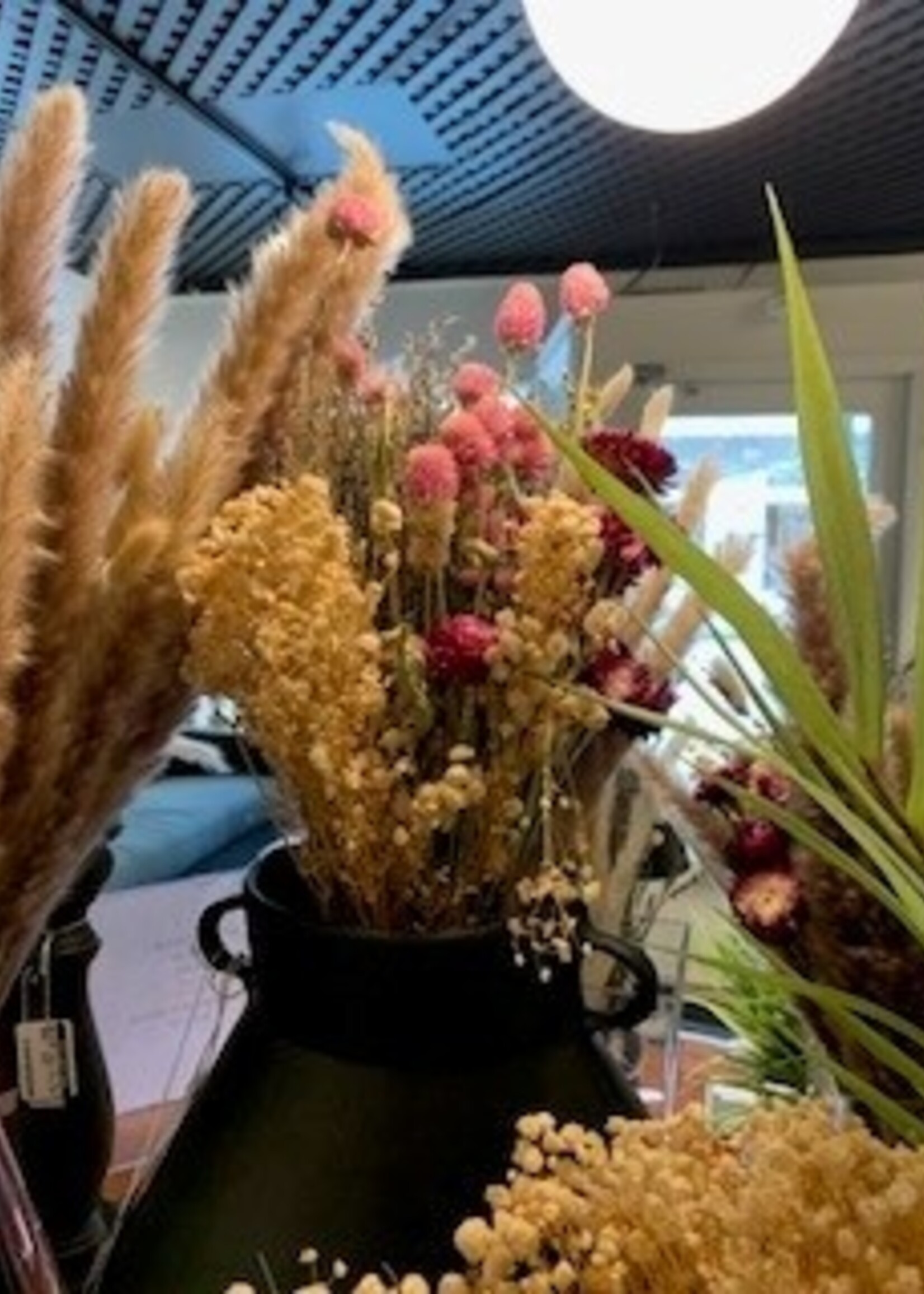 Mihuage Dried Flower Bouquet * Large