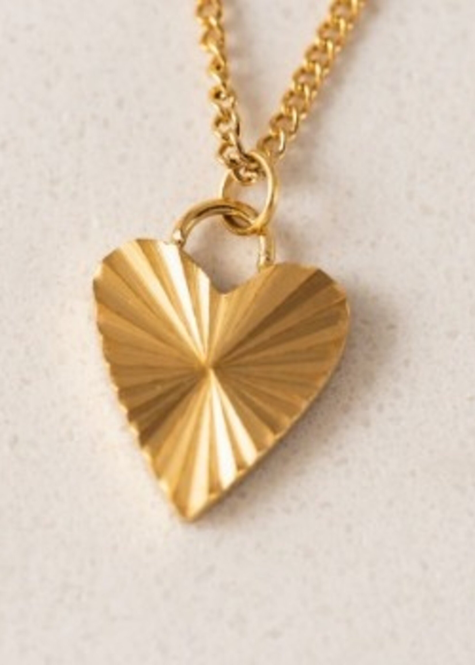 LOVERS TEMPO Fluted Heart Necklace * Gold