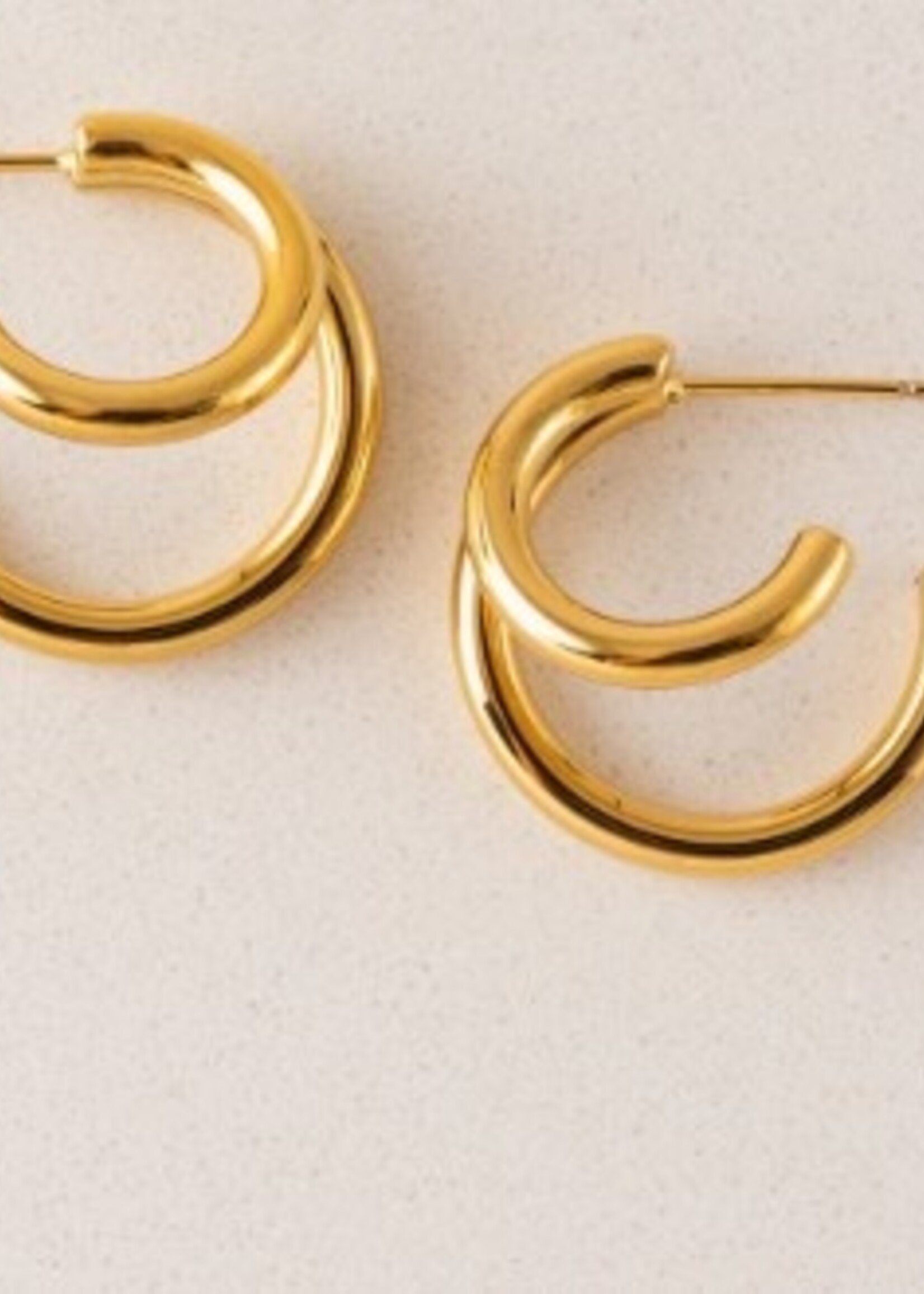 LOVERS TEMPO Mila Earrings * Gold