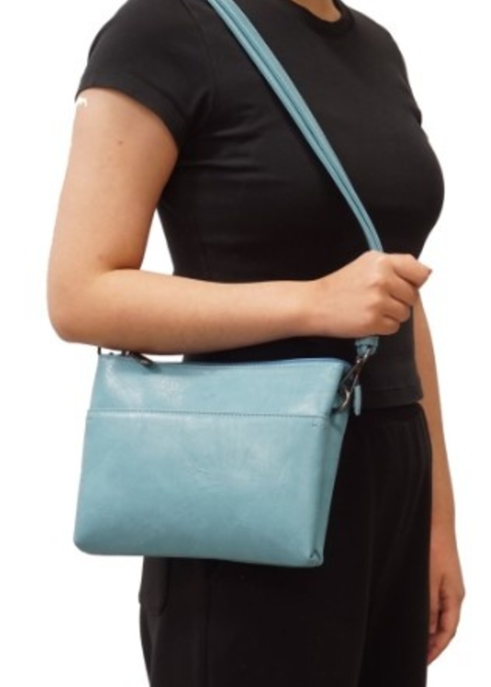 SQ Gianna Small Vegan Crossbody * Black