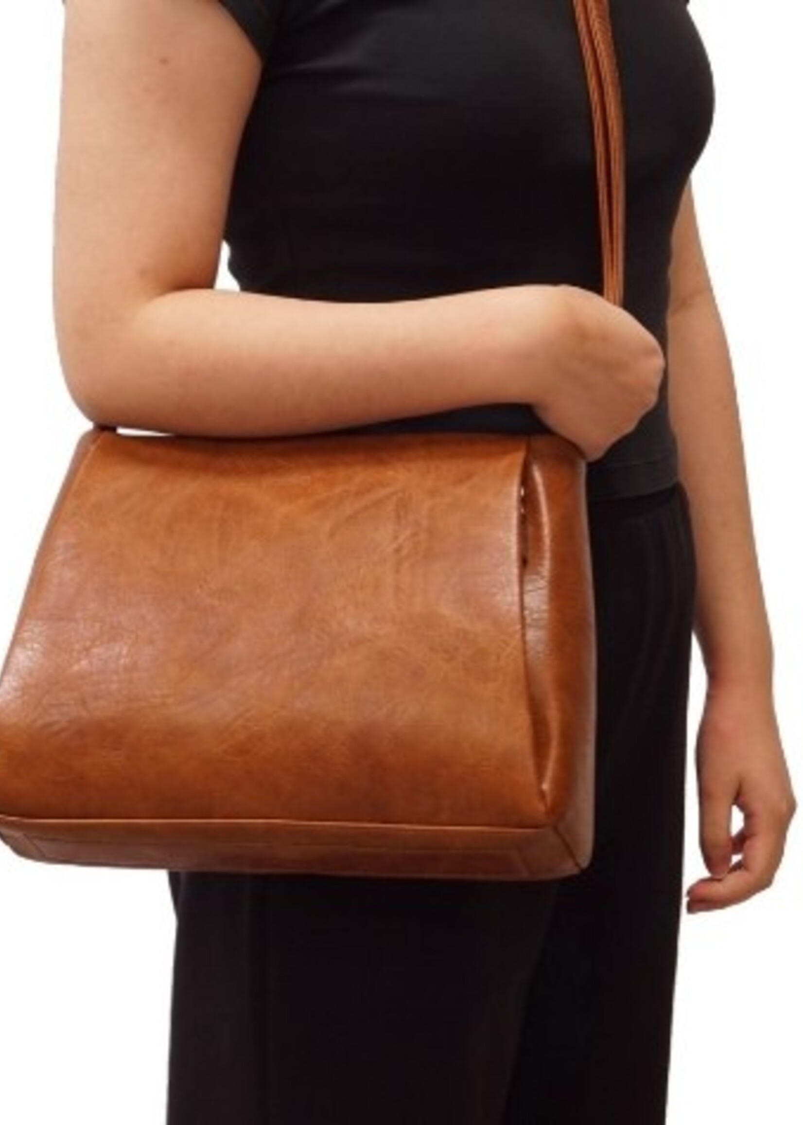 SQ Mattie Crossbody *  Cream