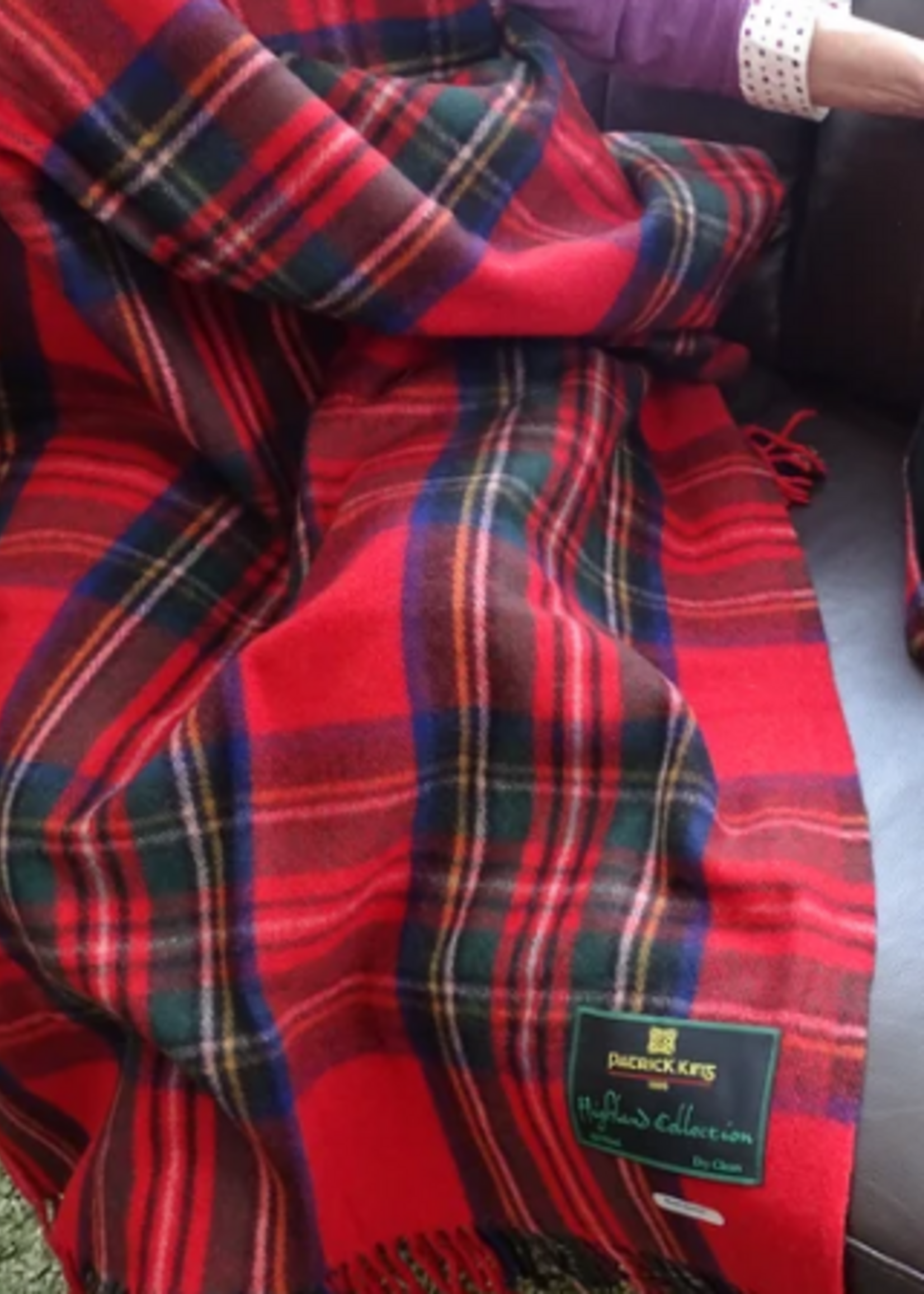 Patrick King Scottish Deluxe Wool Blanket * 69" x 62" * Royal Stewart