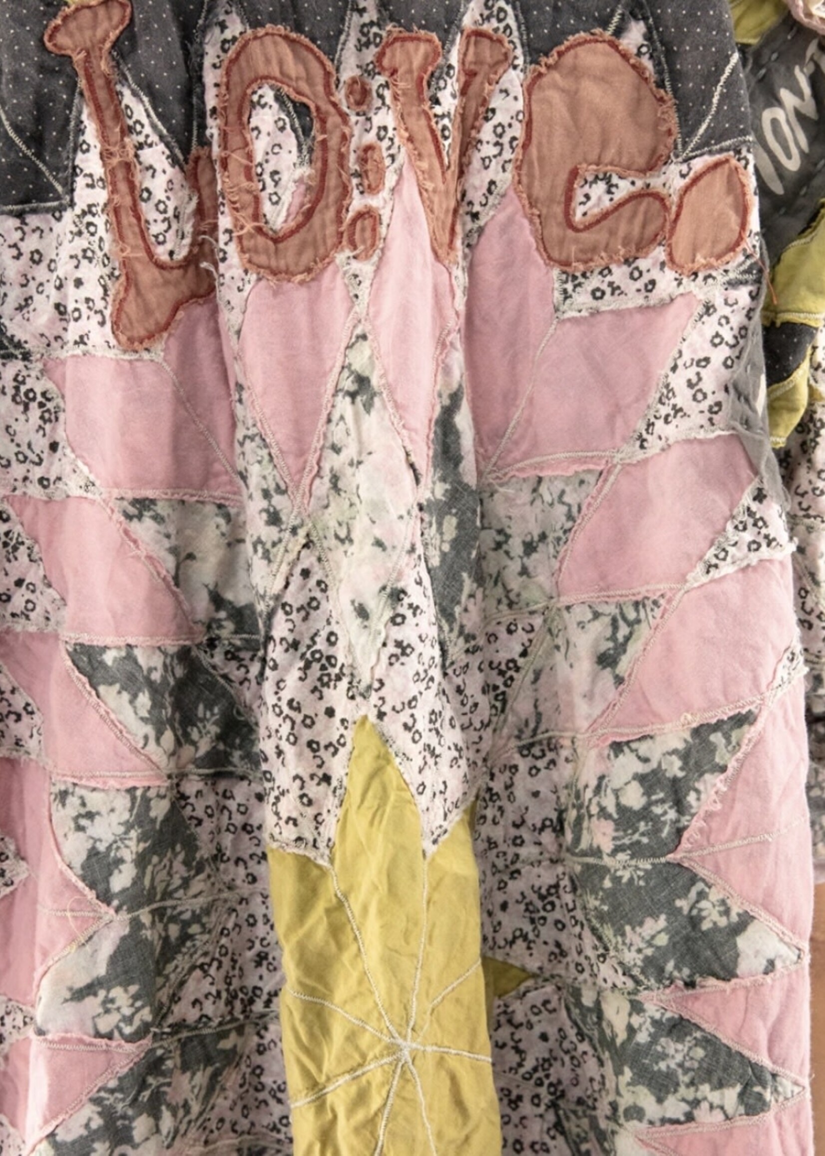 Magnolia Pearl Magnolia Pearl Quiltwork Belinay Kimono 564