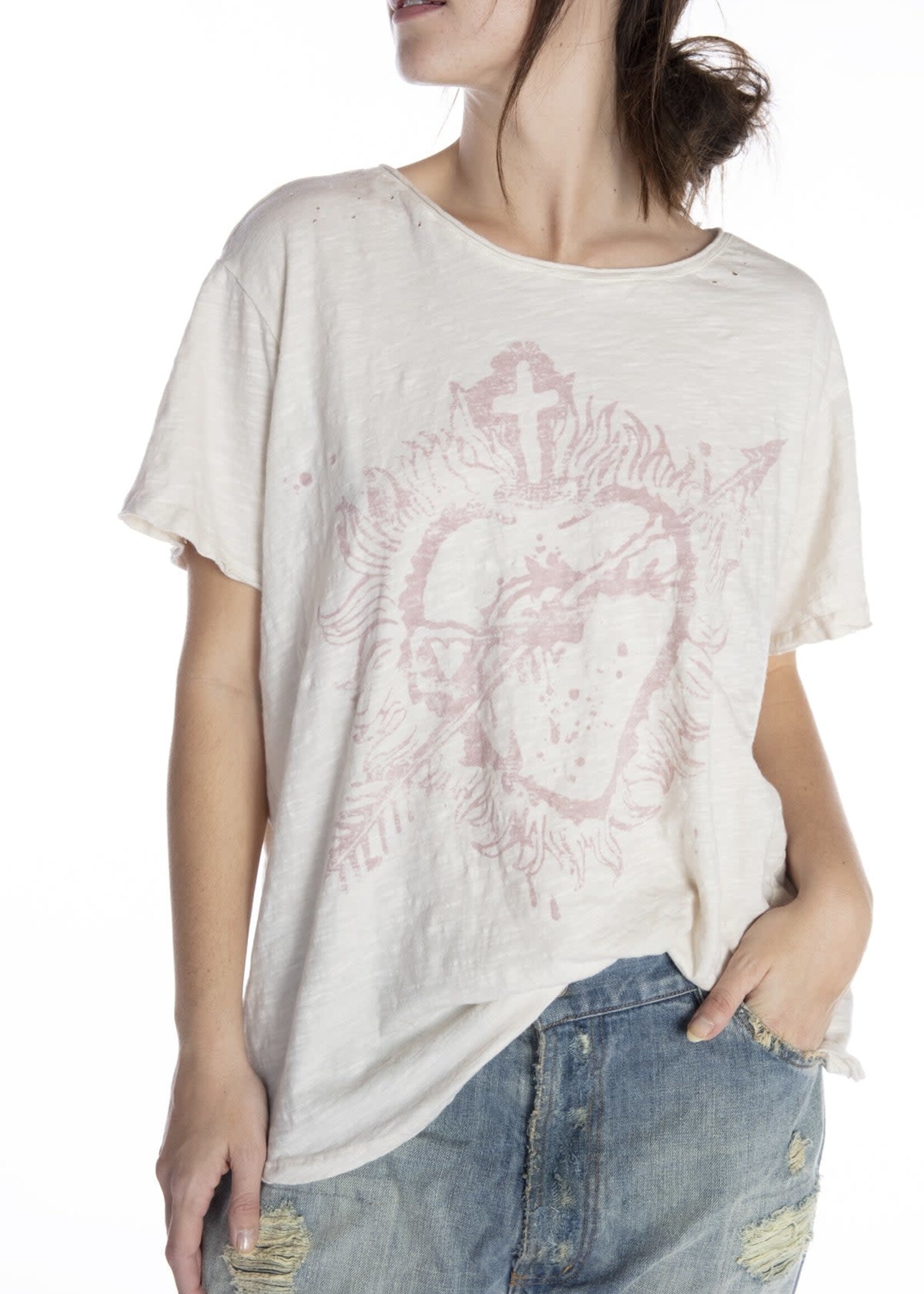 Magnolia Pearl Sovereign Heart Top 924 moonlight
