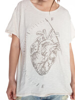 Magnolia Pearl Full Heart Tee 922 Moonlight