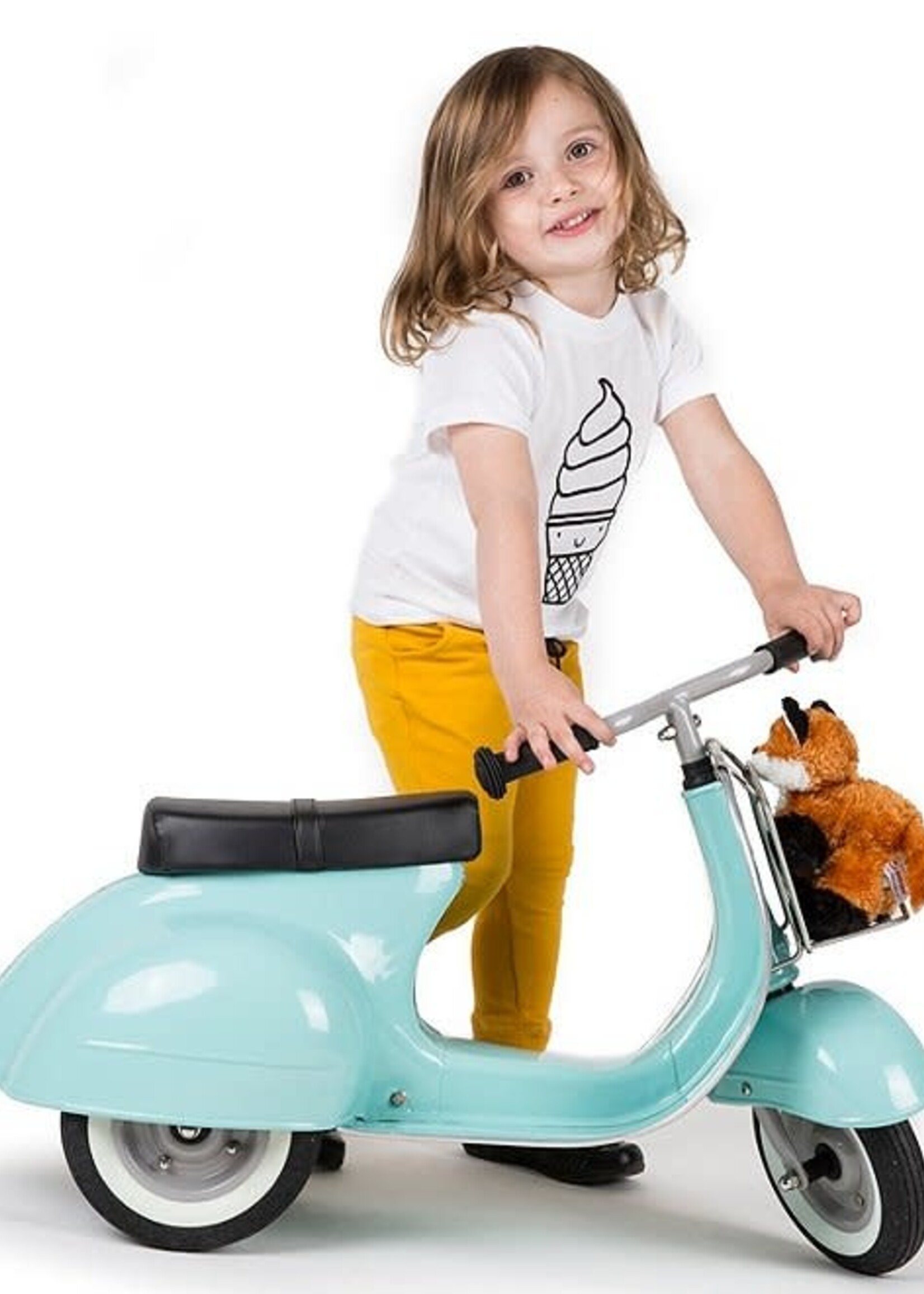 Primo Classic Ride On Scooter