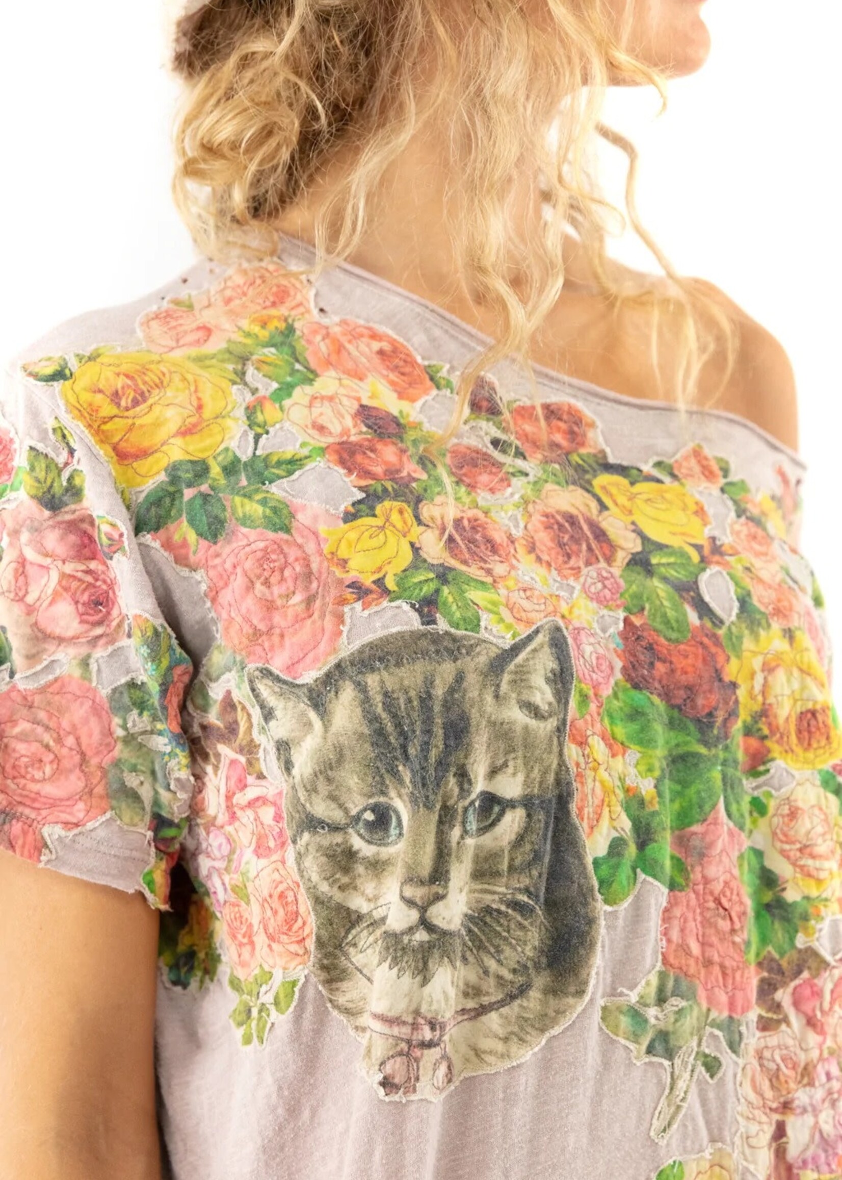 Magnolia Pearl All Over Floral Applique Tee Top 1211 Lilac