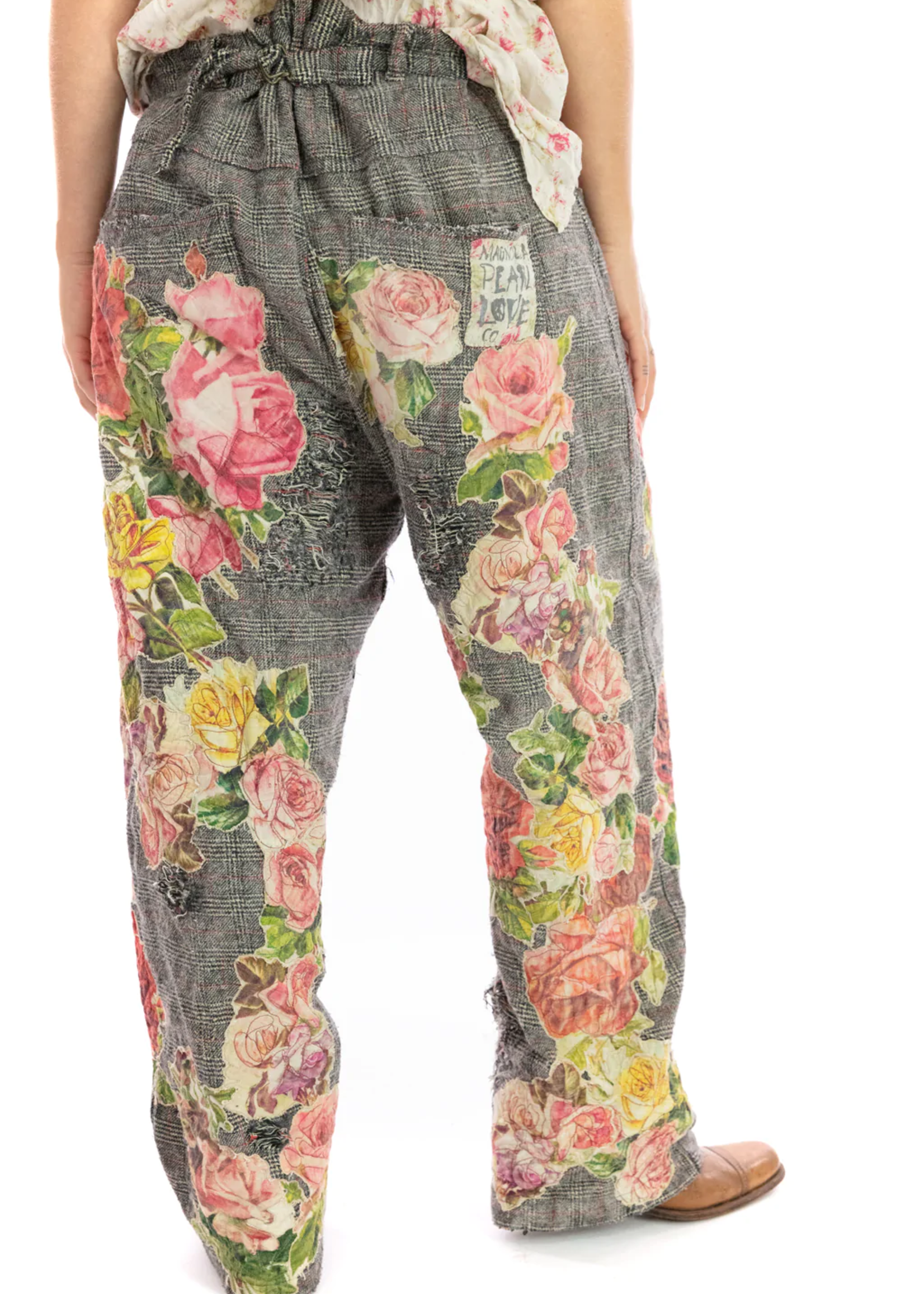 Magnolia Pearl Applique Flower Miner Pants 425 Riley