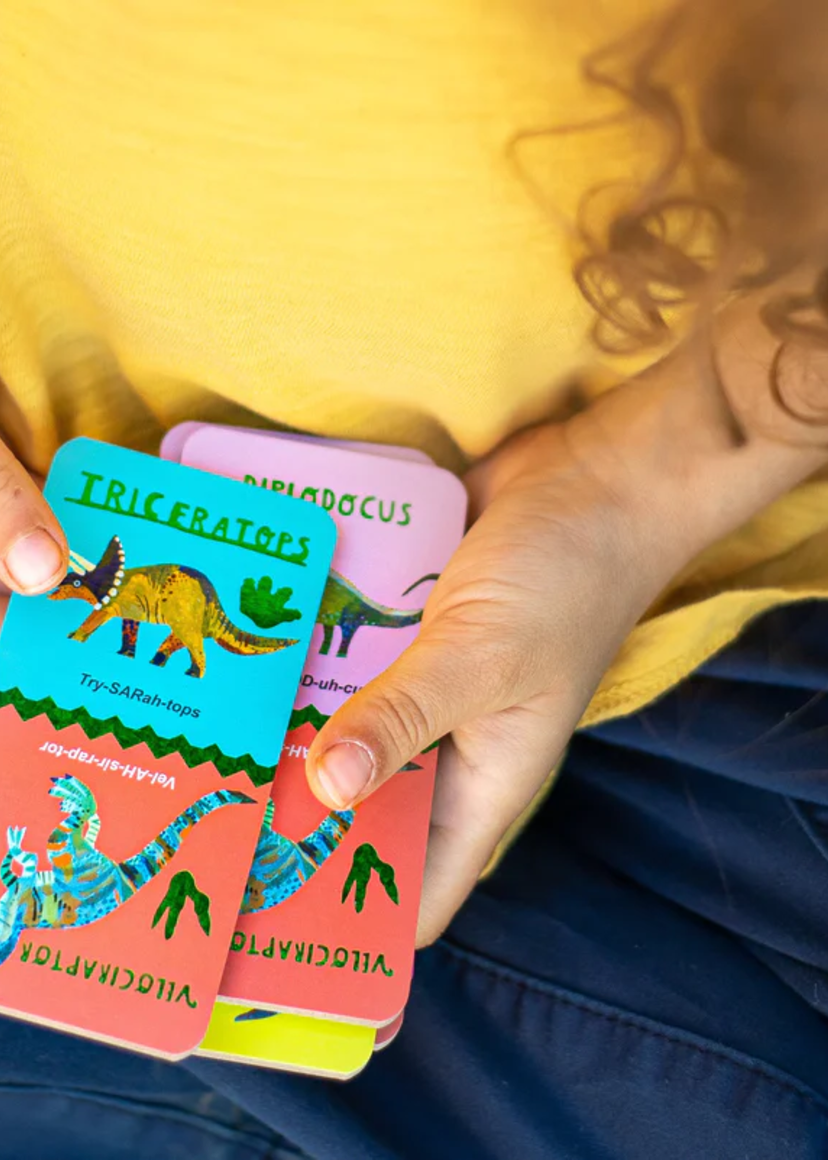 eeBoo Shiny Dinosaur Dominoes