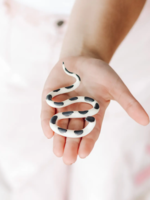 Carter & Rose Small Curved Snake