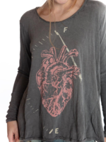 Magnolia Pearl Full Heart Dylan Tee Top 945 Lovestruck
