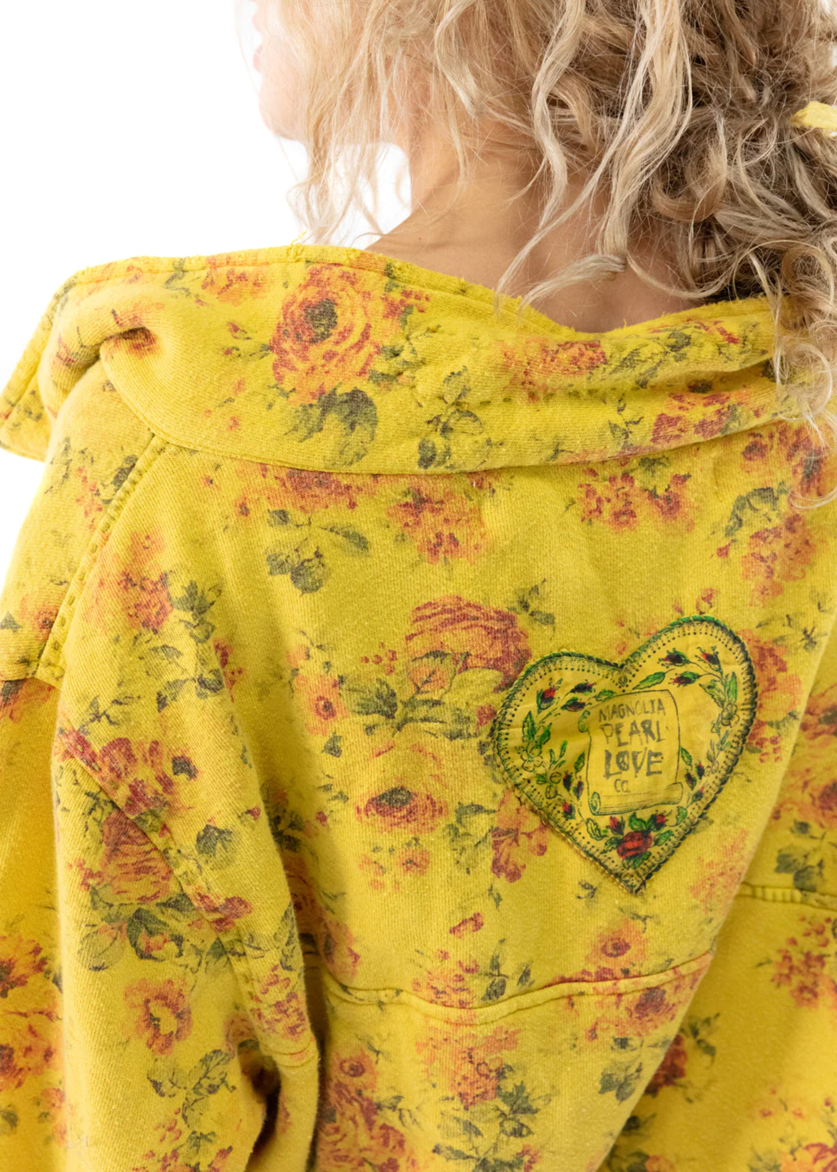 Magnolia Pearl Floral Asher Pullover Top 1397 Sunnies