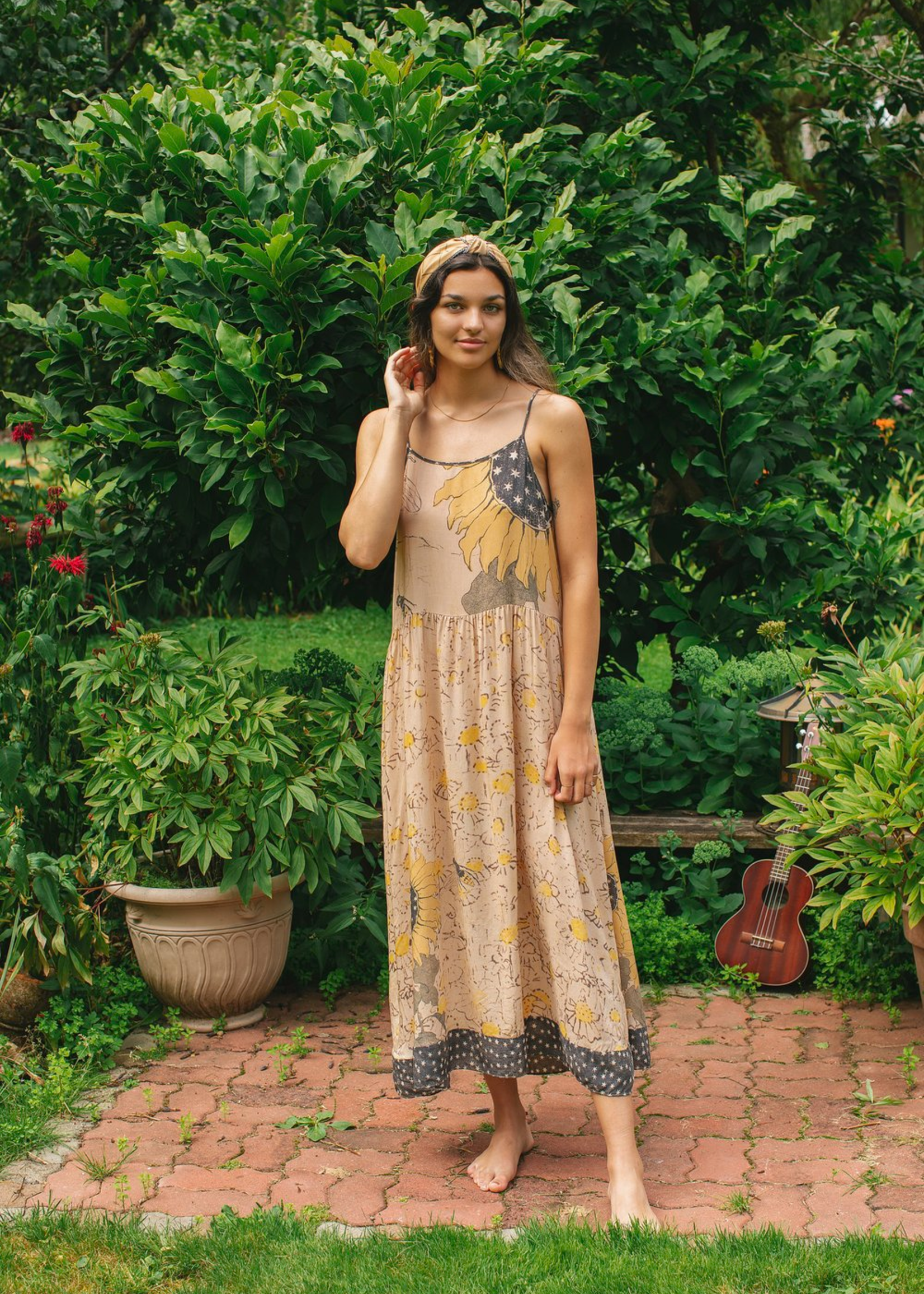 Market of Stars Milk & Honey Boheme Slip Dress Bees & Sunflowers L/XL