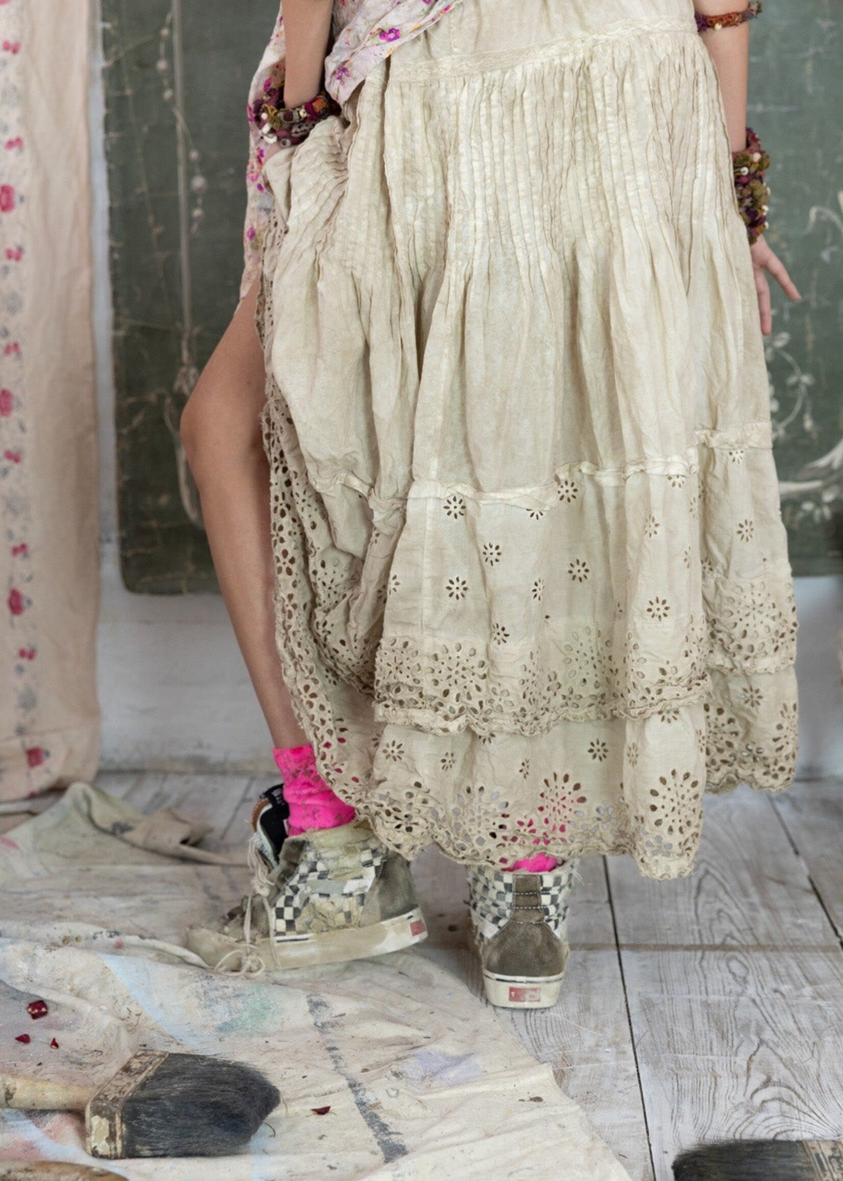 Magnolia Pearl Eyelet Hilma Skirt 157 Swan