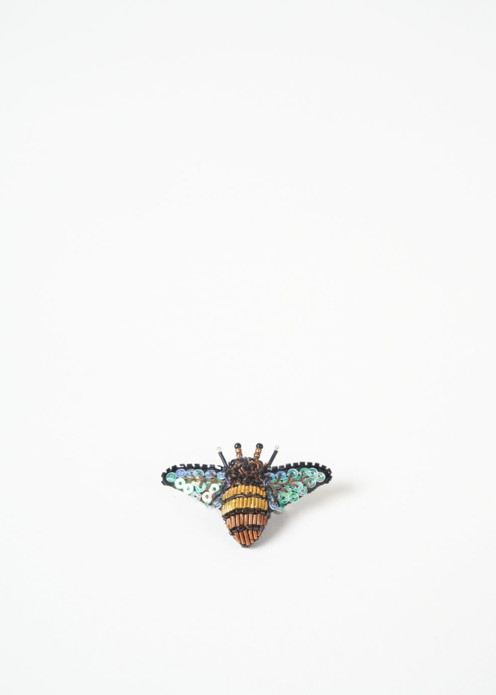 Trovelore Handmade Dazzling Bee Brooch Pin