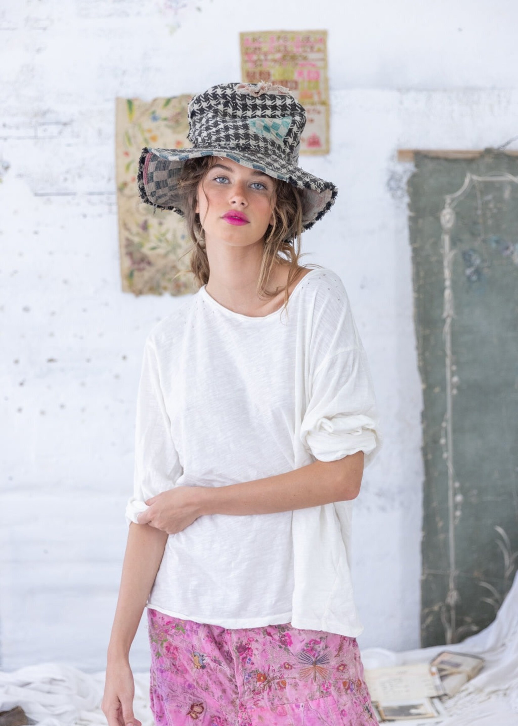 Magnolia Pearl Viggo Tee Top 1489 True One Size Long Sleeve