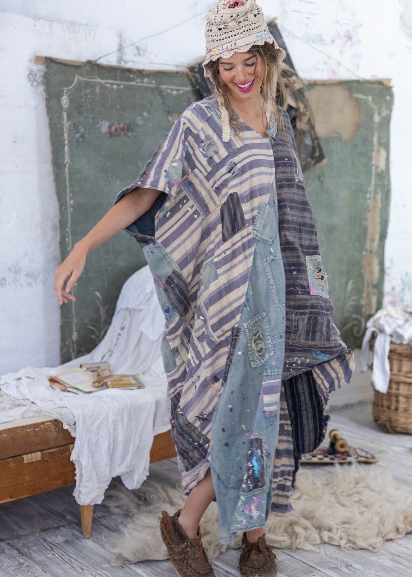 Magnolia Pearl Beach Comber Cover Up Top 1550 One Size