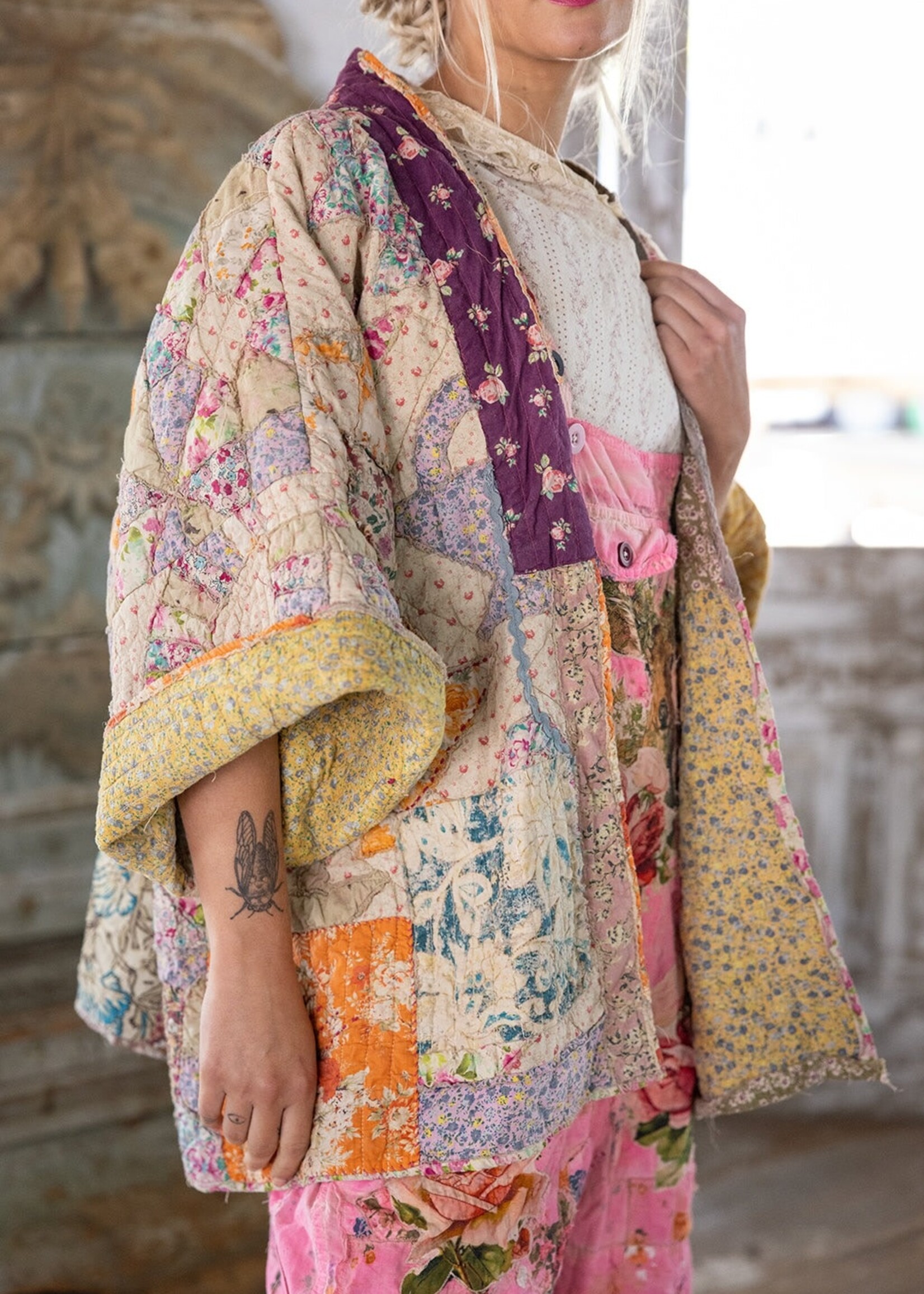 Magnolia Pearl Quiltwork Ainika Kimono Jacket 958 One Size