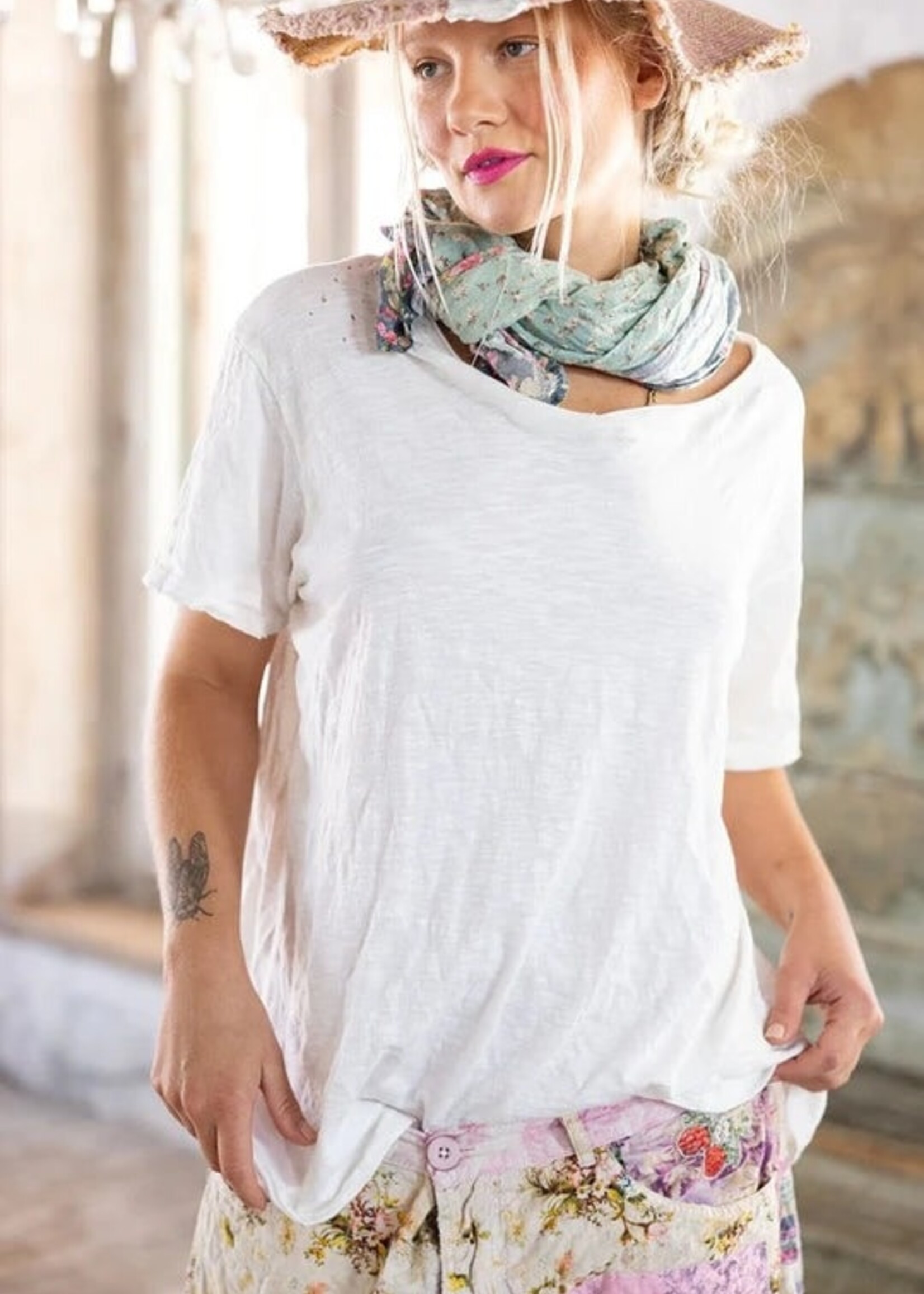 Magnolia Pearl Boyfriend Tee Top 383 True One Size