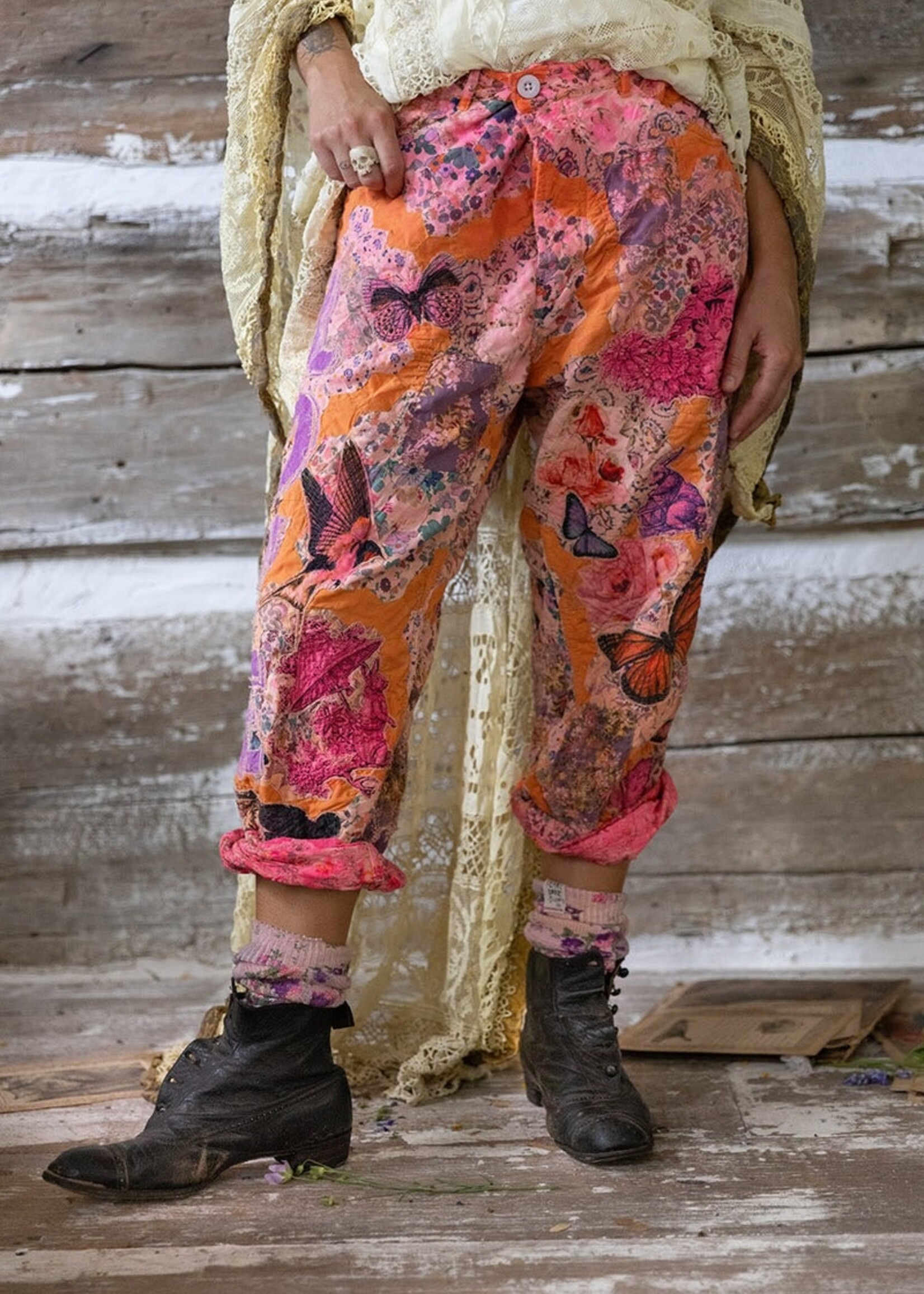 Magnolia Pearl Quit Nature Love Miner PANTS 619 Azalea  One Size