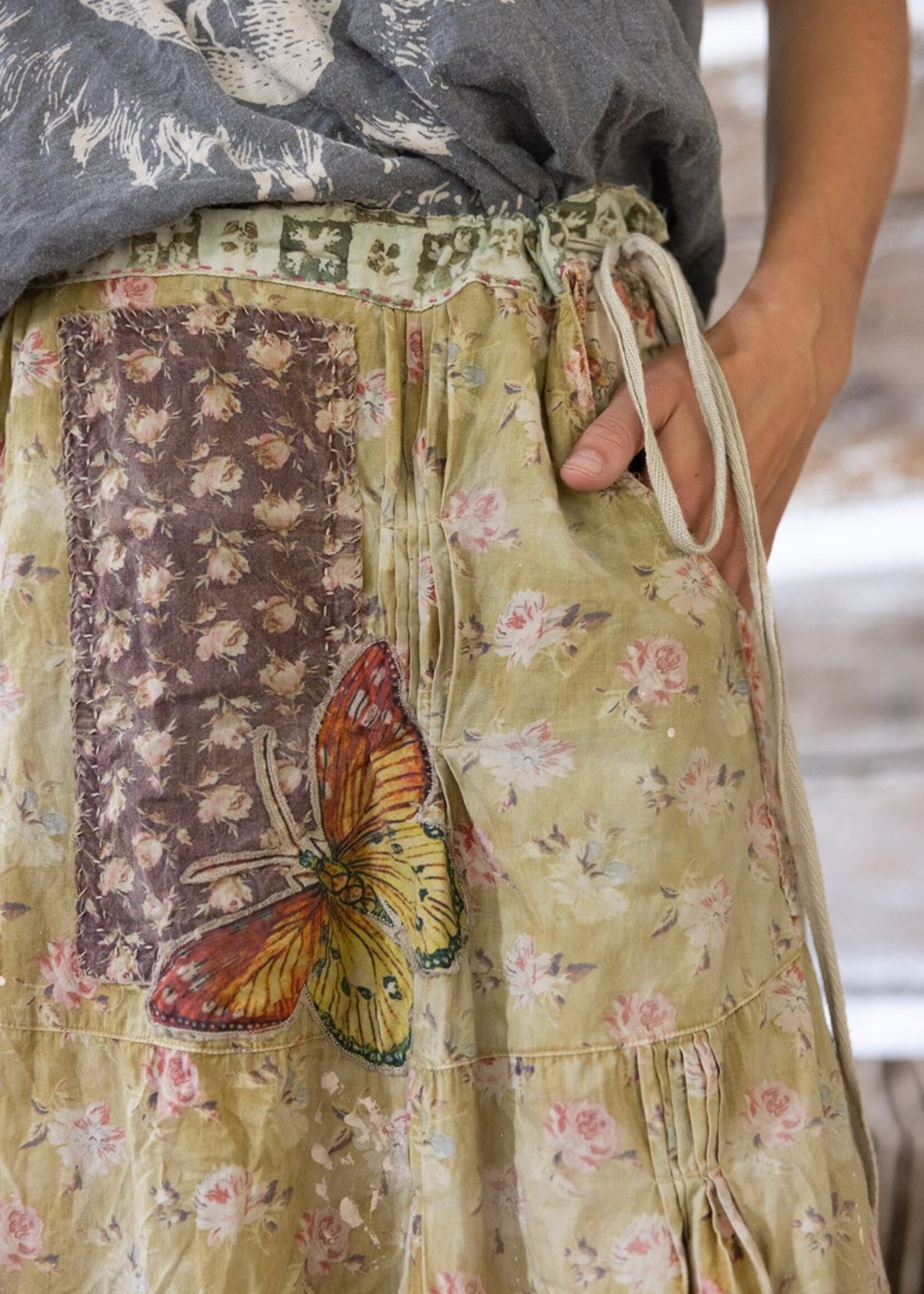 Magnolia Pearl Reza SKIRT 184 Mocha Rose One Size