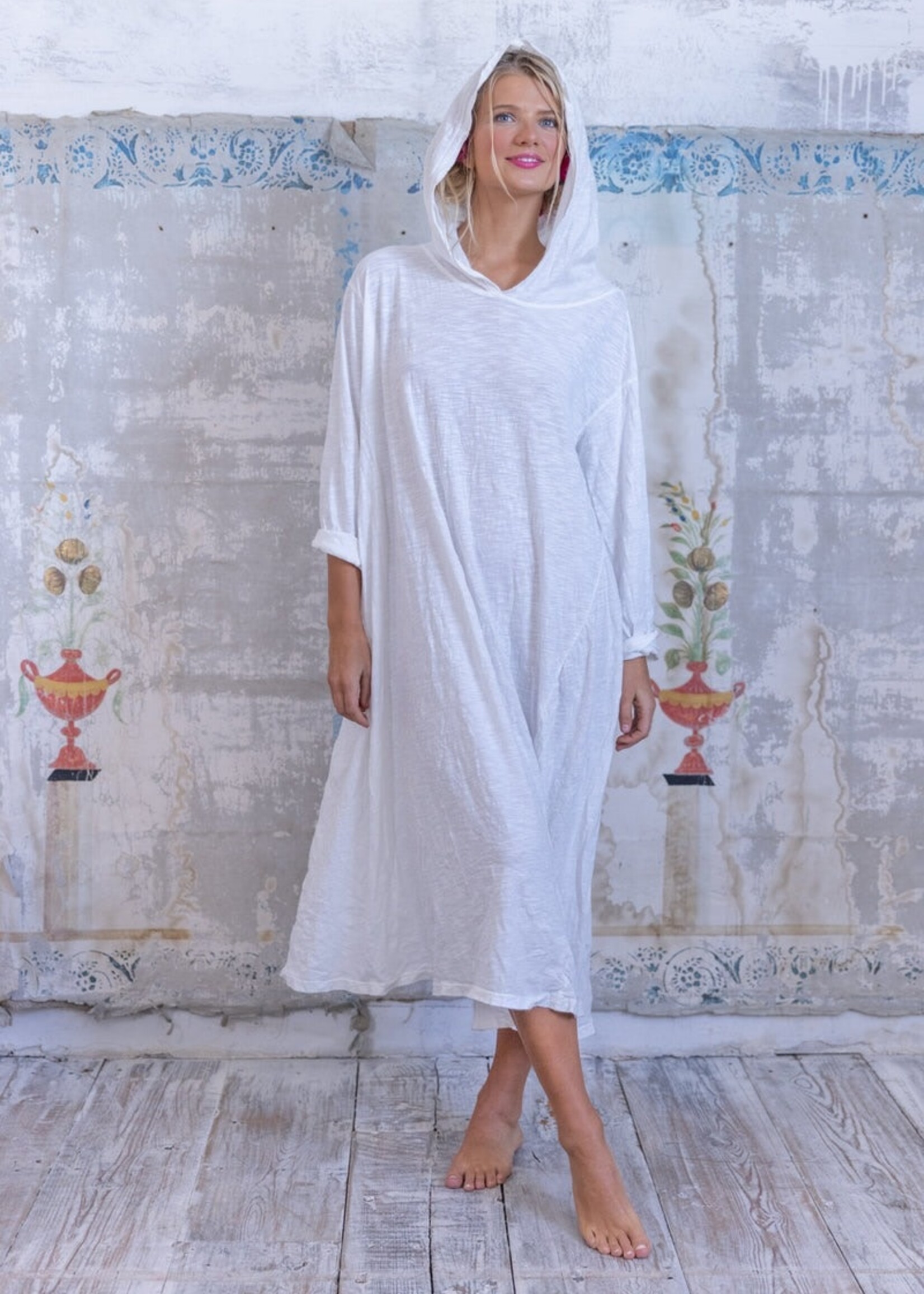 Magnolia Pearl Viggo Hoodie Tee DRESS 1120 True One Size