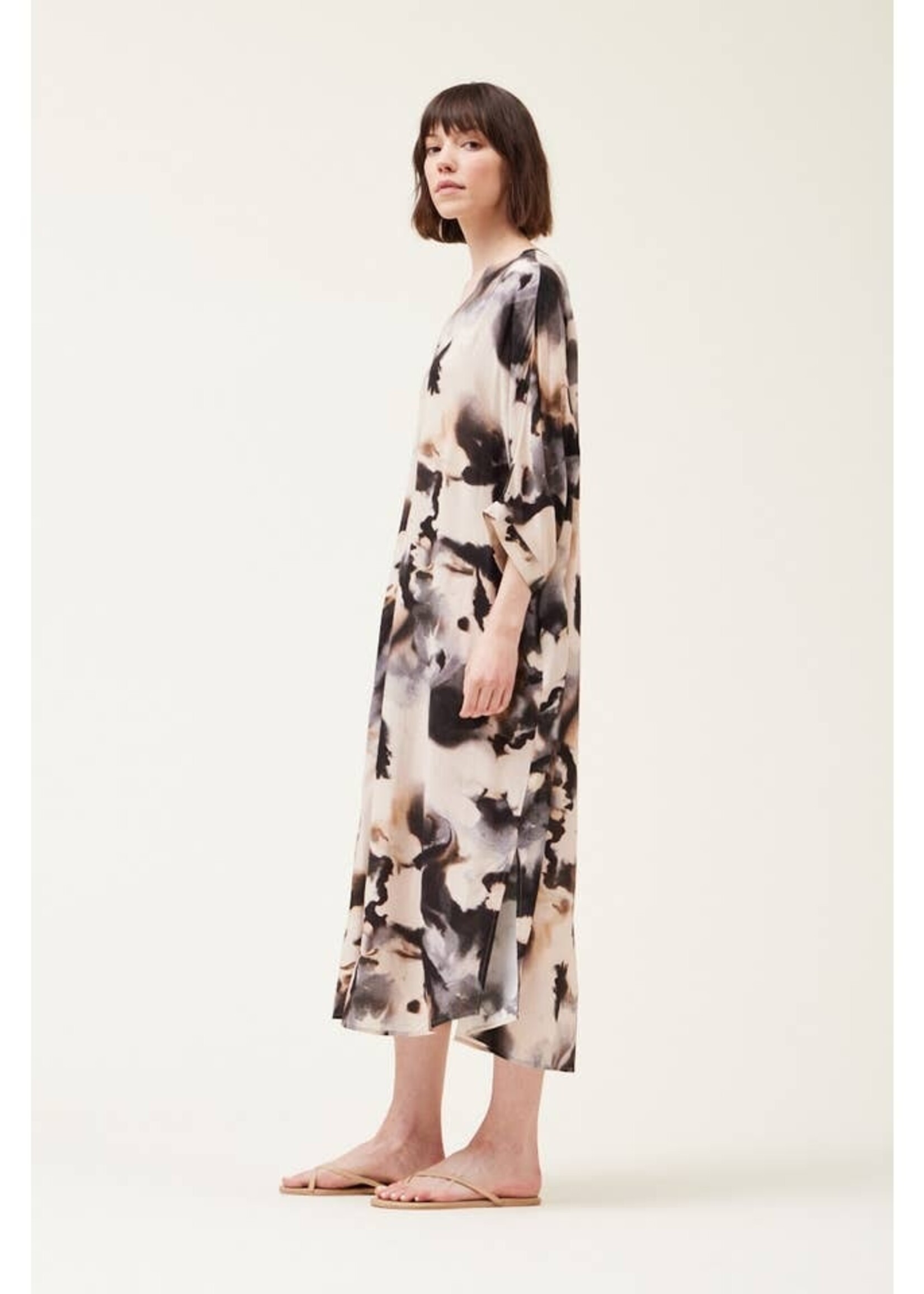 Grade & Gather Swirl Print Kaftan Tunic Dress Neutral