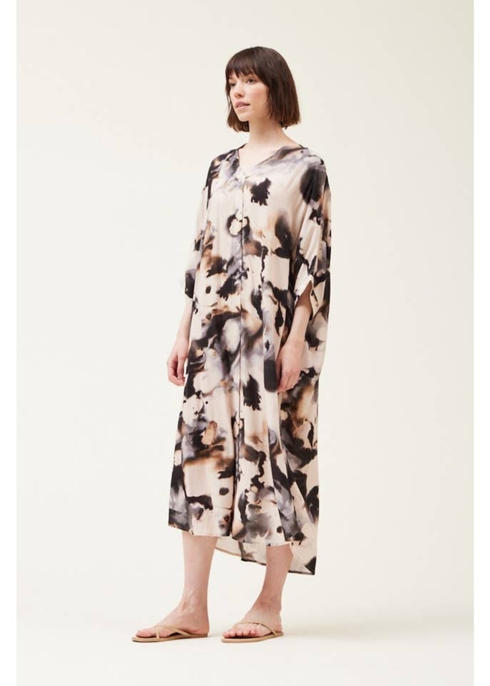 Grade & Gather Swirl Print Kaftan Tunic Dress Neutral