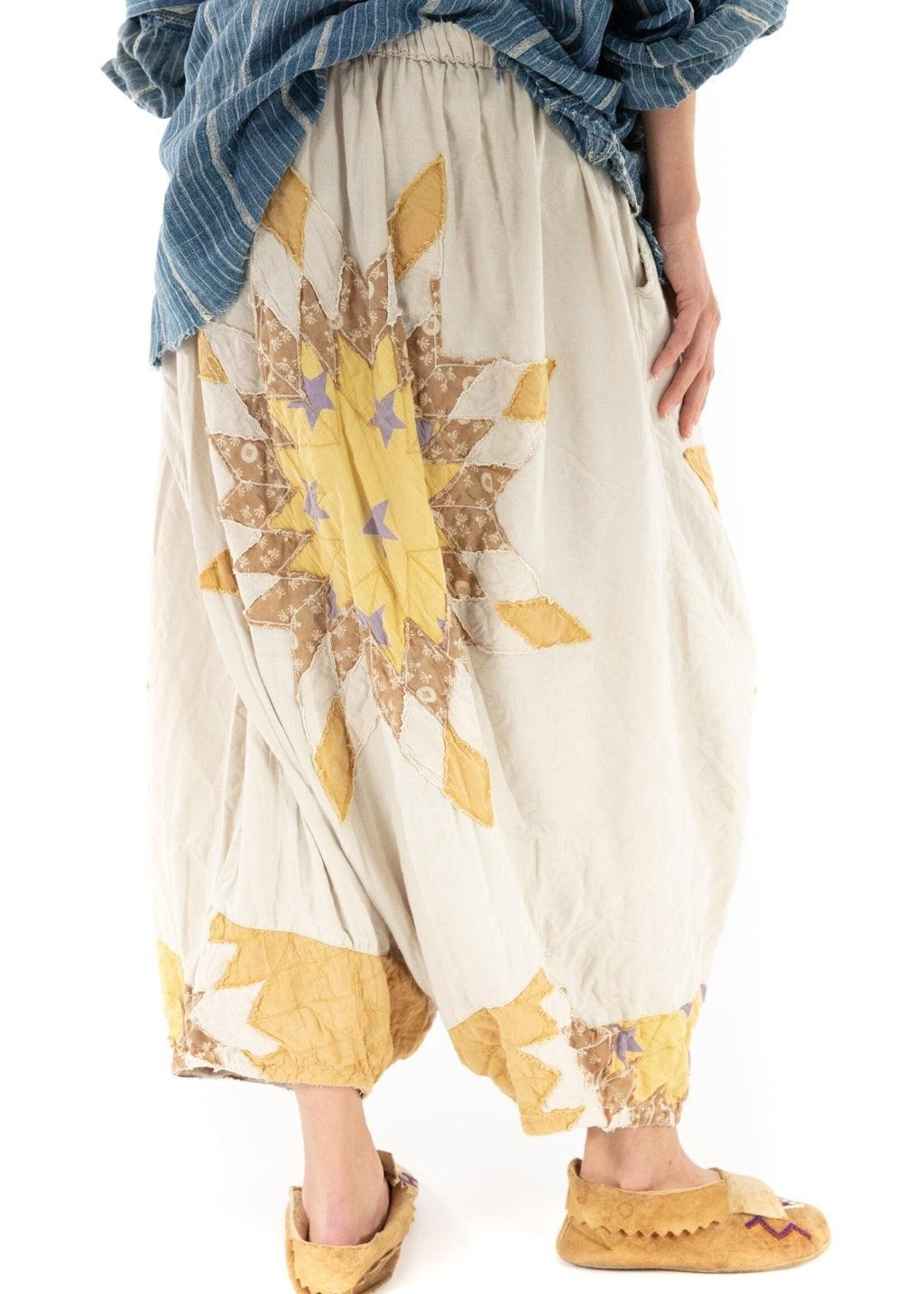 Magnolia Pearl Quiltwork Darilyn Pants 284 Moonlight OS