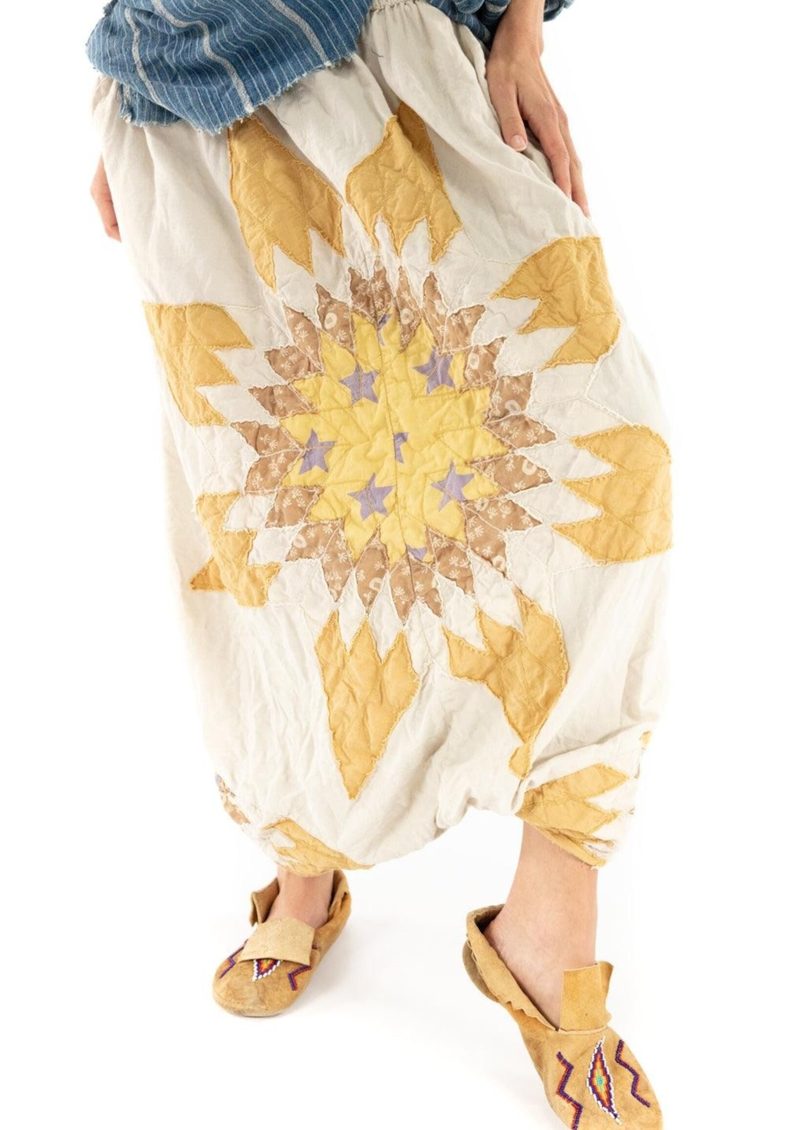 Magnolia Pearl Quiltwork Darilyn Pants 284 Moonlight OS