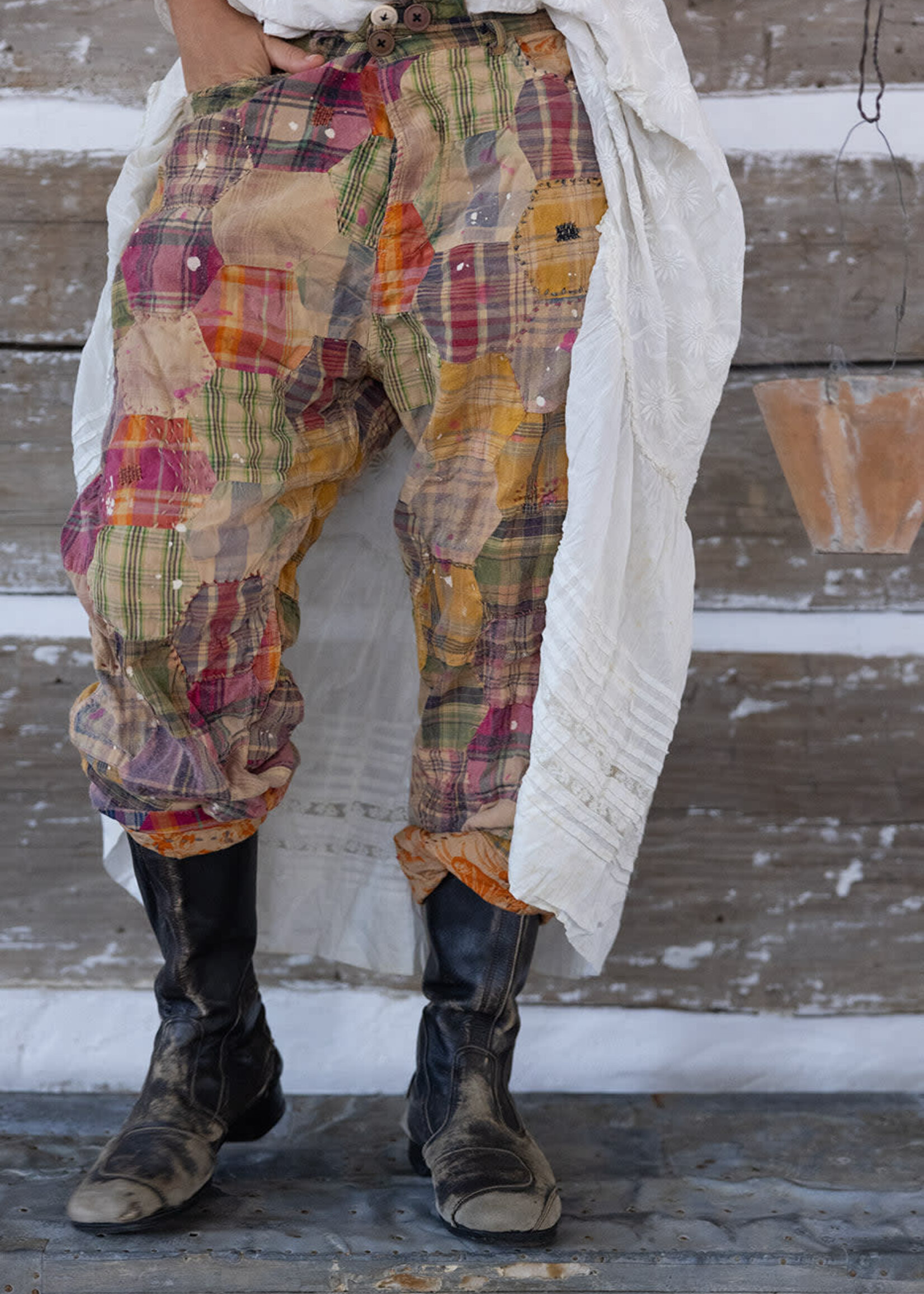 Magnolia Pearl Quiltwork Miner Pants 783 Honeybee One Size